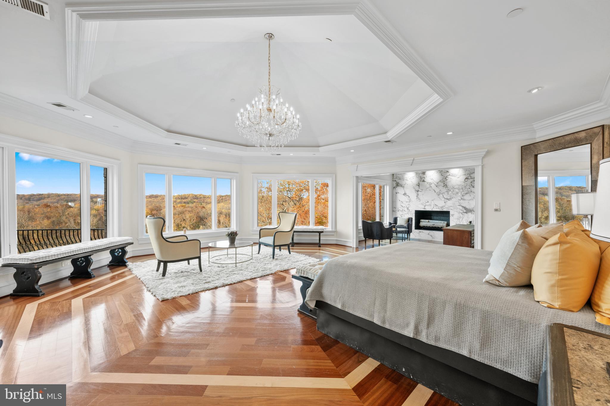 RIVER OAKS - Residential