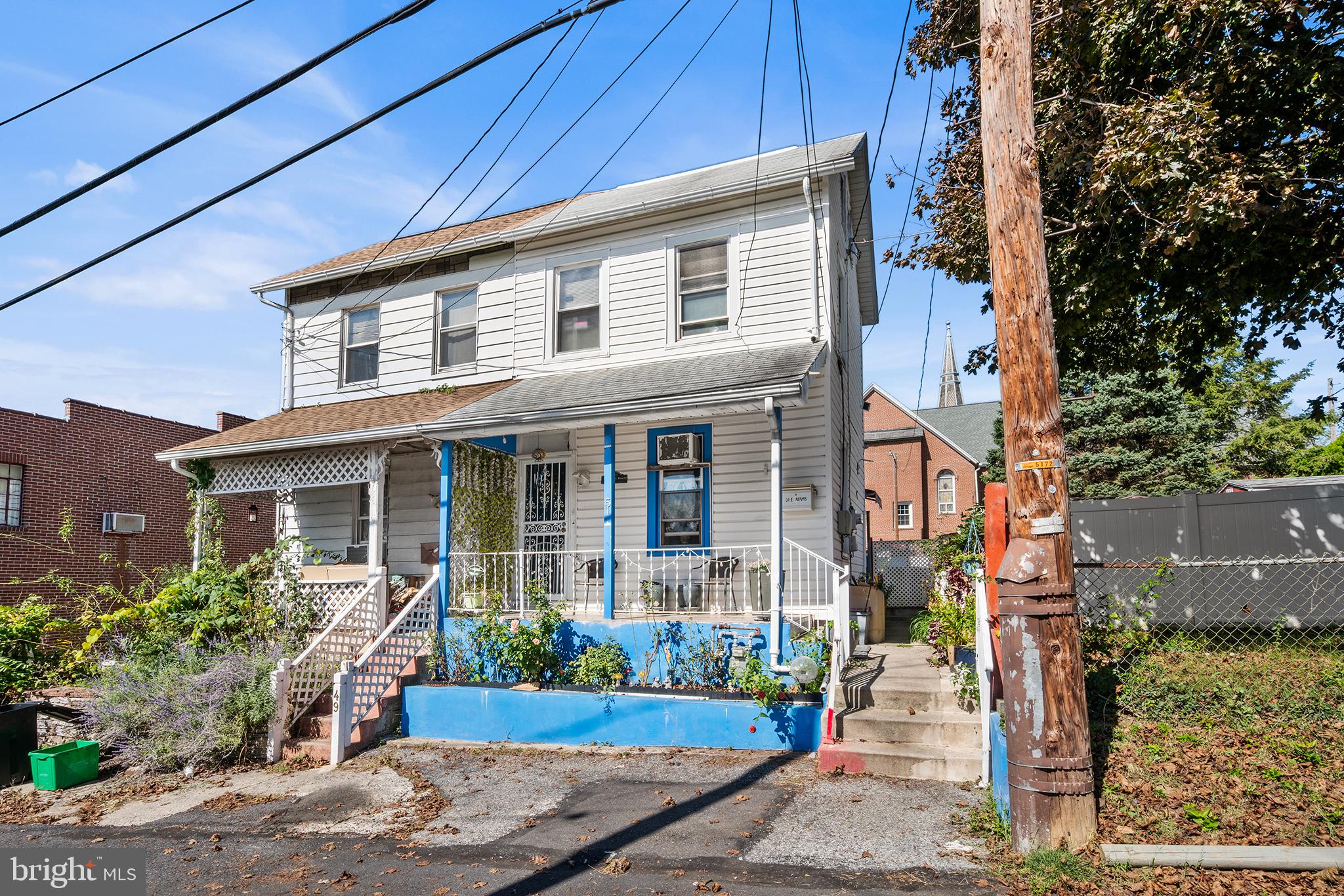 51 E ADAMS STREET