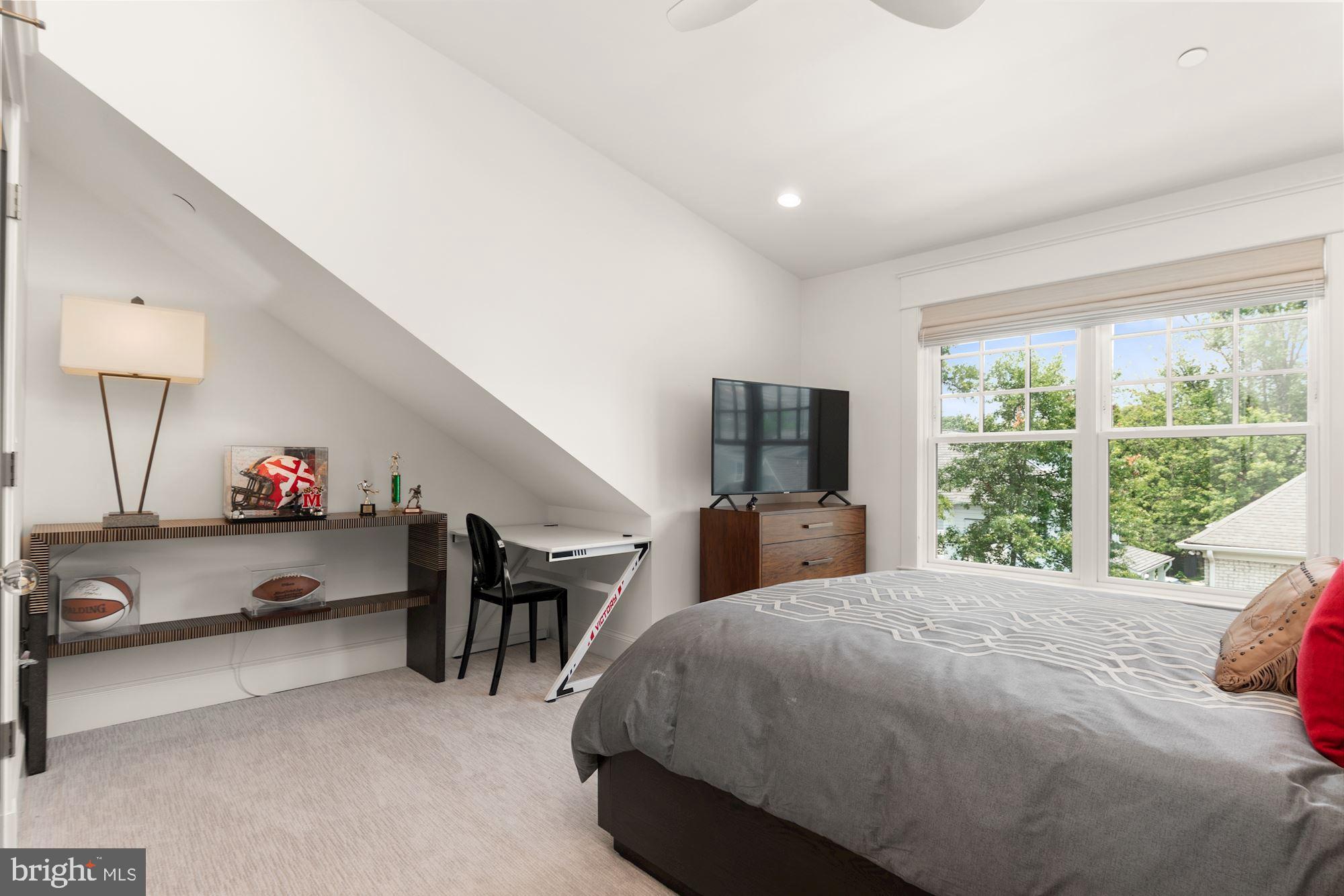 EDGEMOOR - Residential