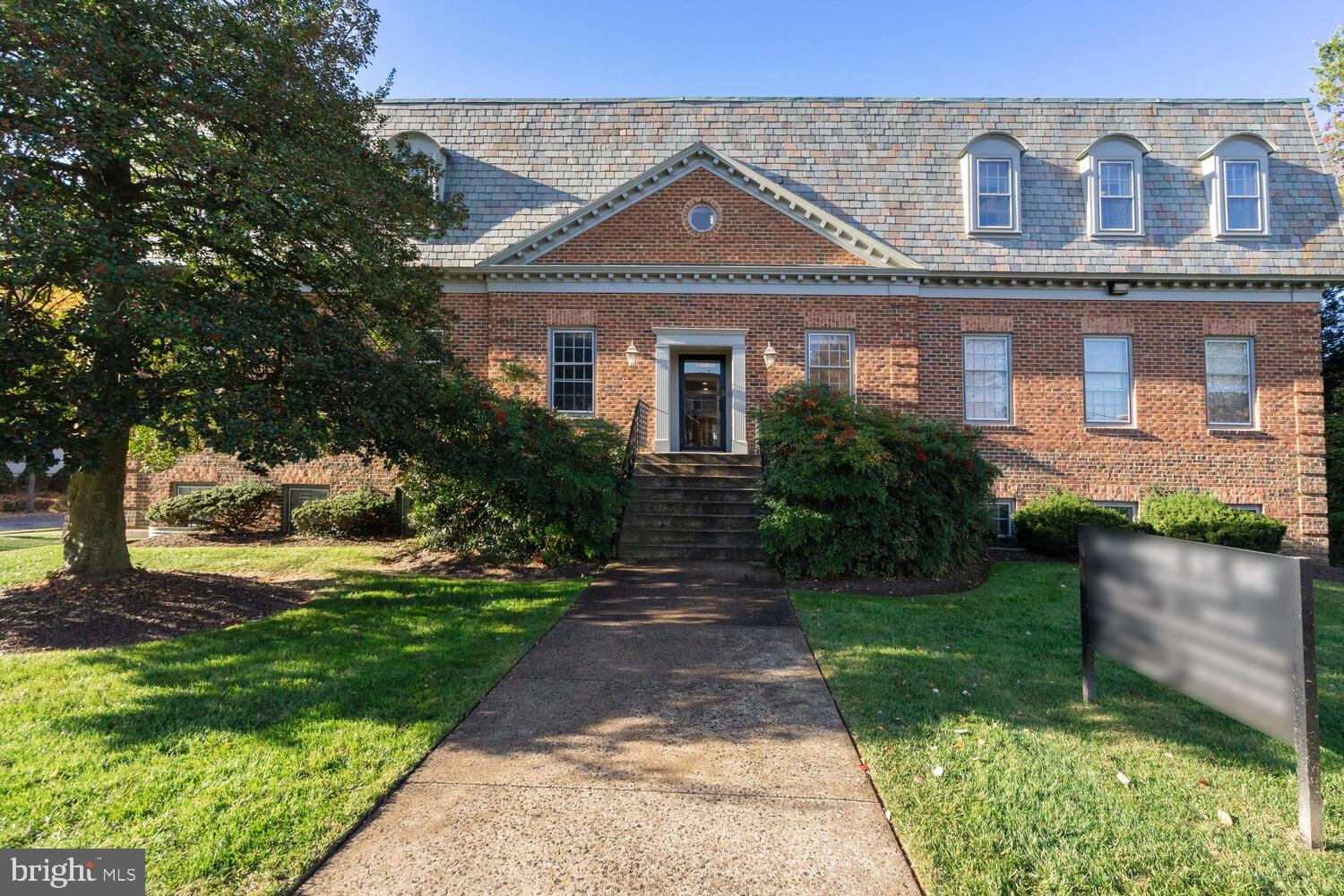 410 PINE STREET SE 150