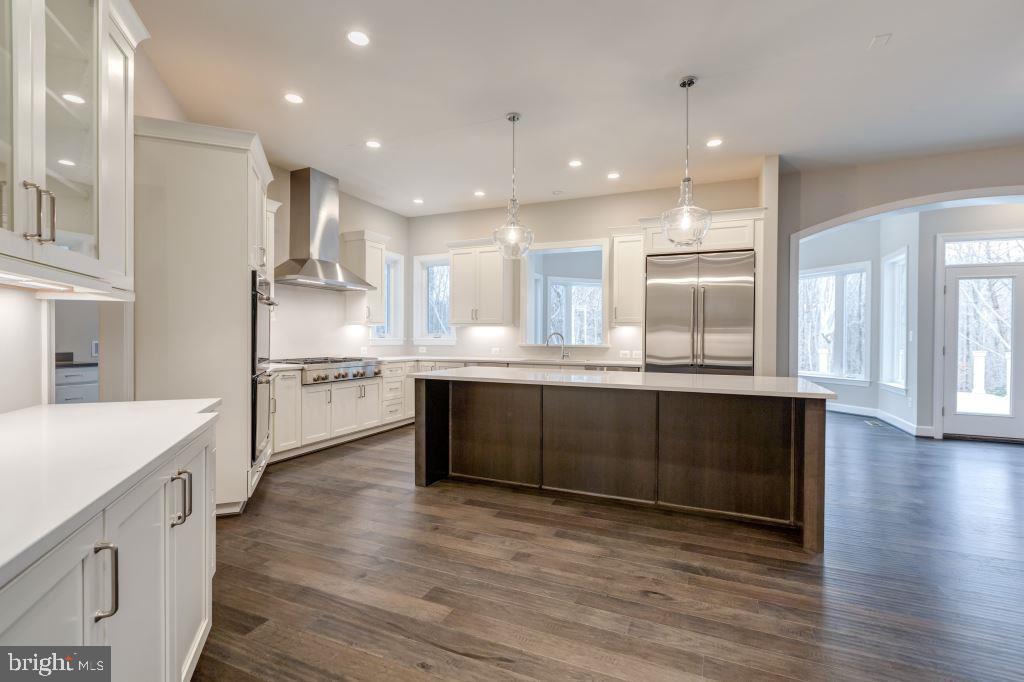 THOMPSON'S CROSSING - Residential