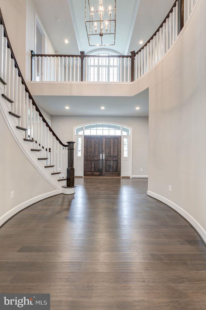 THOMPSON'S CROSSING - Residential