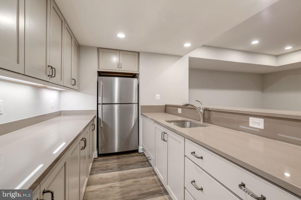 THOMPSON'S CROSSING - Residential