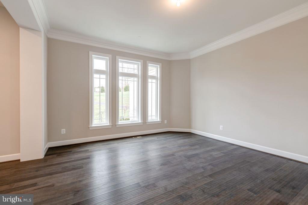 THOMPSON'S CROSSING - Residential