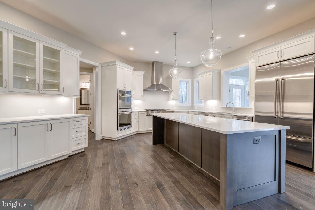 THOMPSON'S CROSSING - Residential