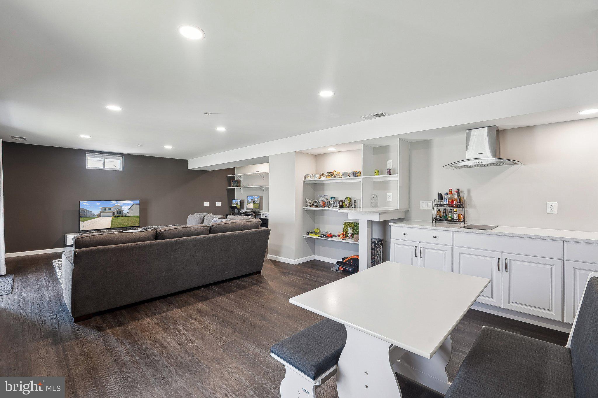 HAGERS CROSSING - Residential