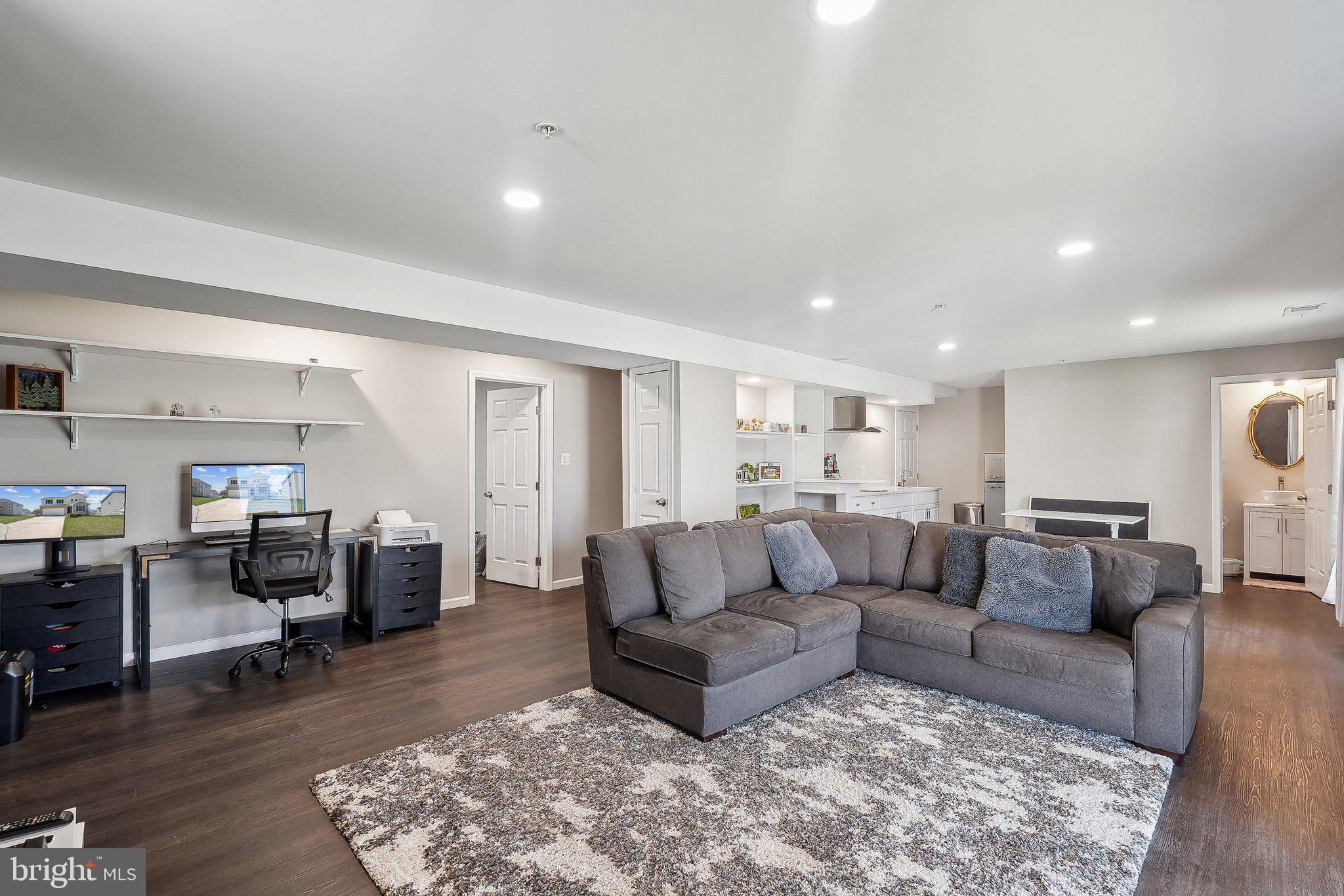 HAGERS CROSSING - Residential