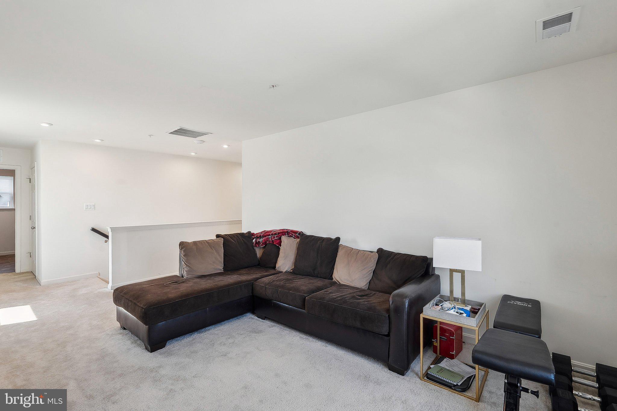 HAGERS CROSSING - Residential