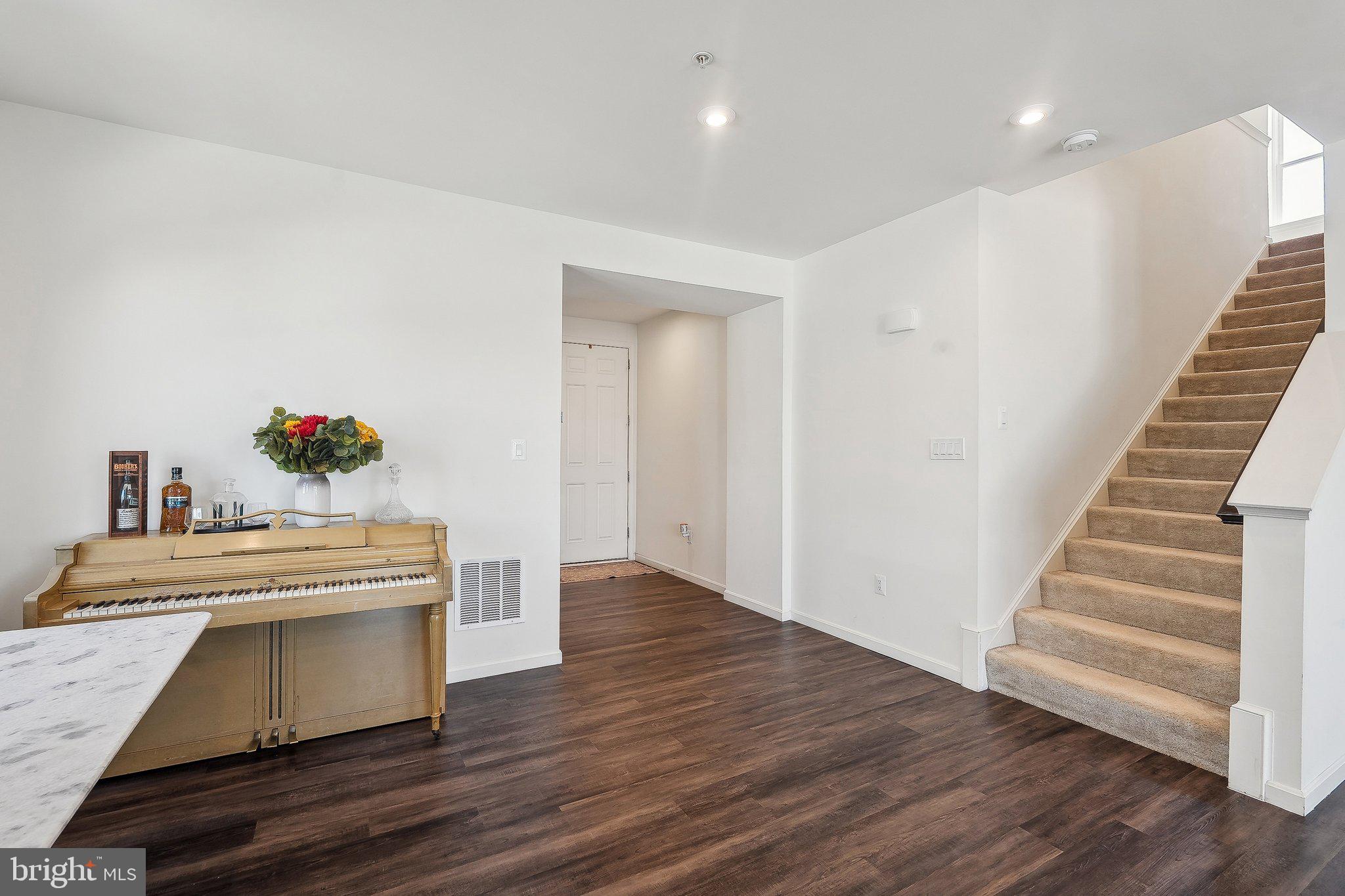 HAGERS CROSSING - Residential