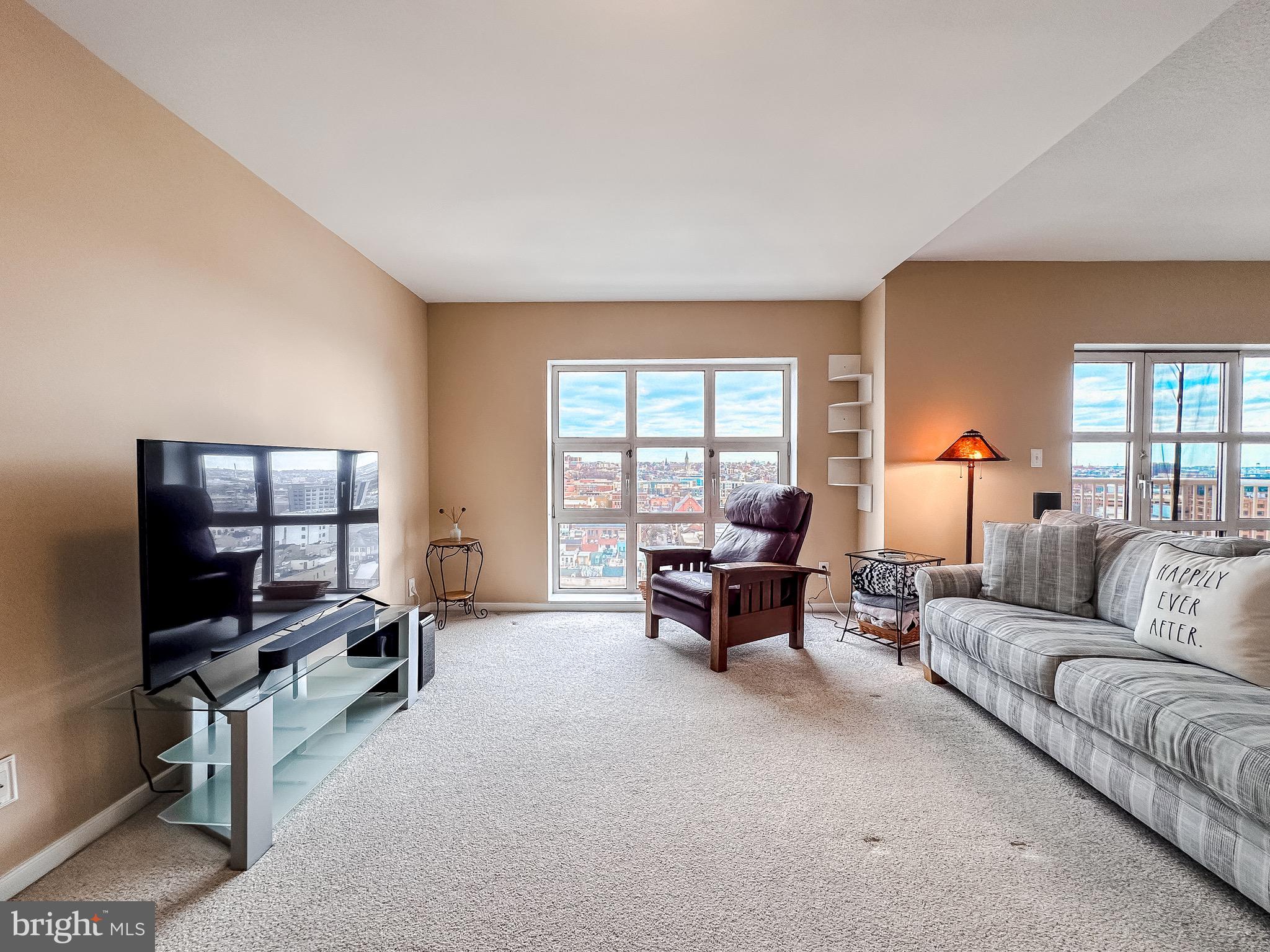 INNER HARBOR - Residential