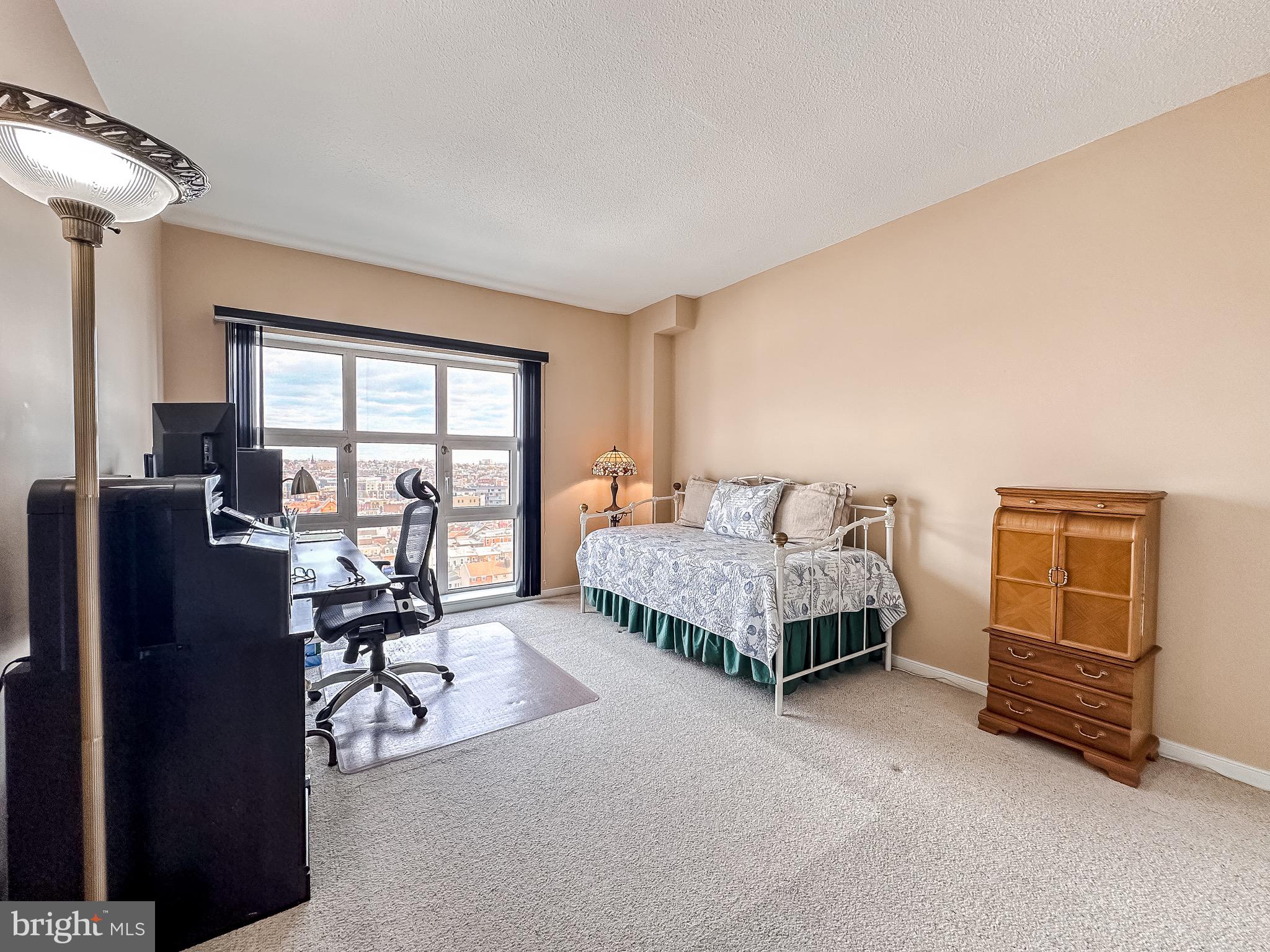 INNER HARBOR - Residential