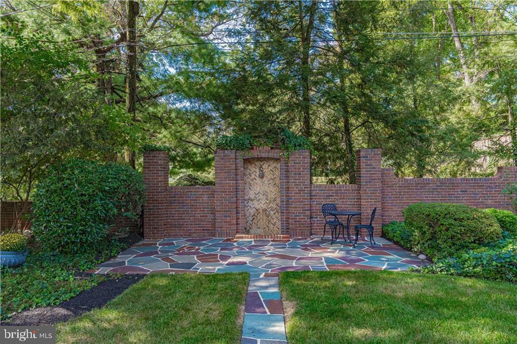 ROSE GARDEN - Residential