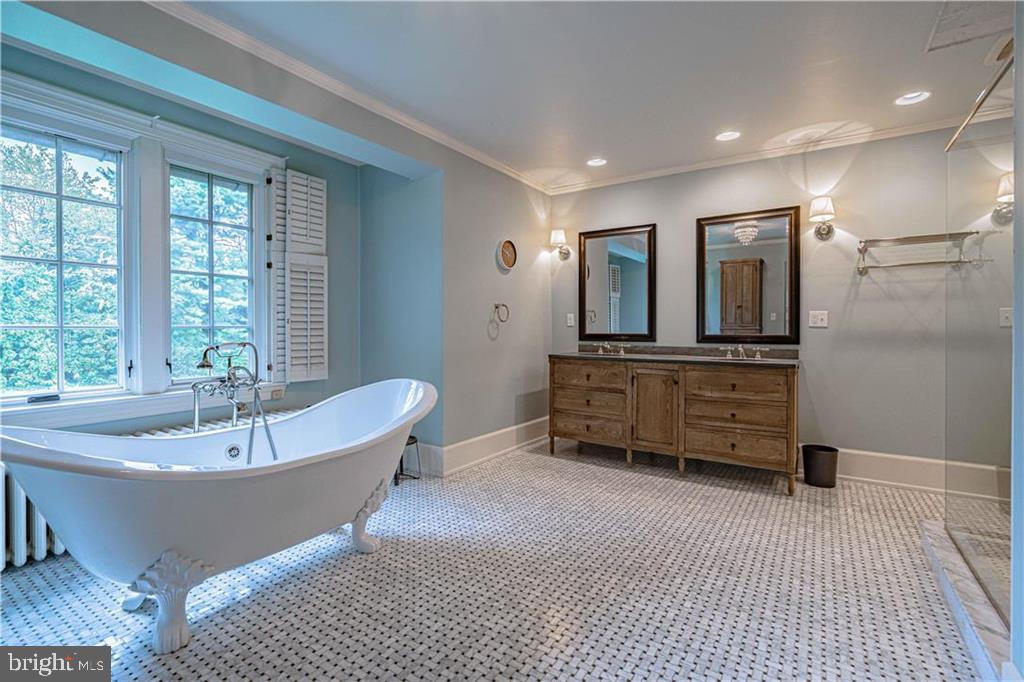 ROSE GARDEN - Residential