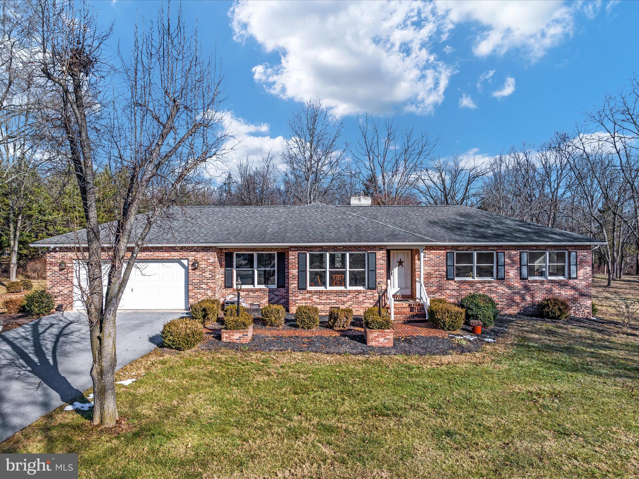 APPLE TREE FARMS - Residential