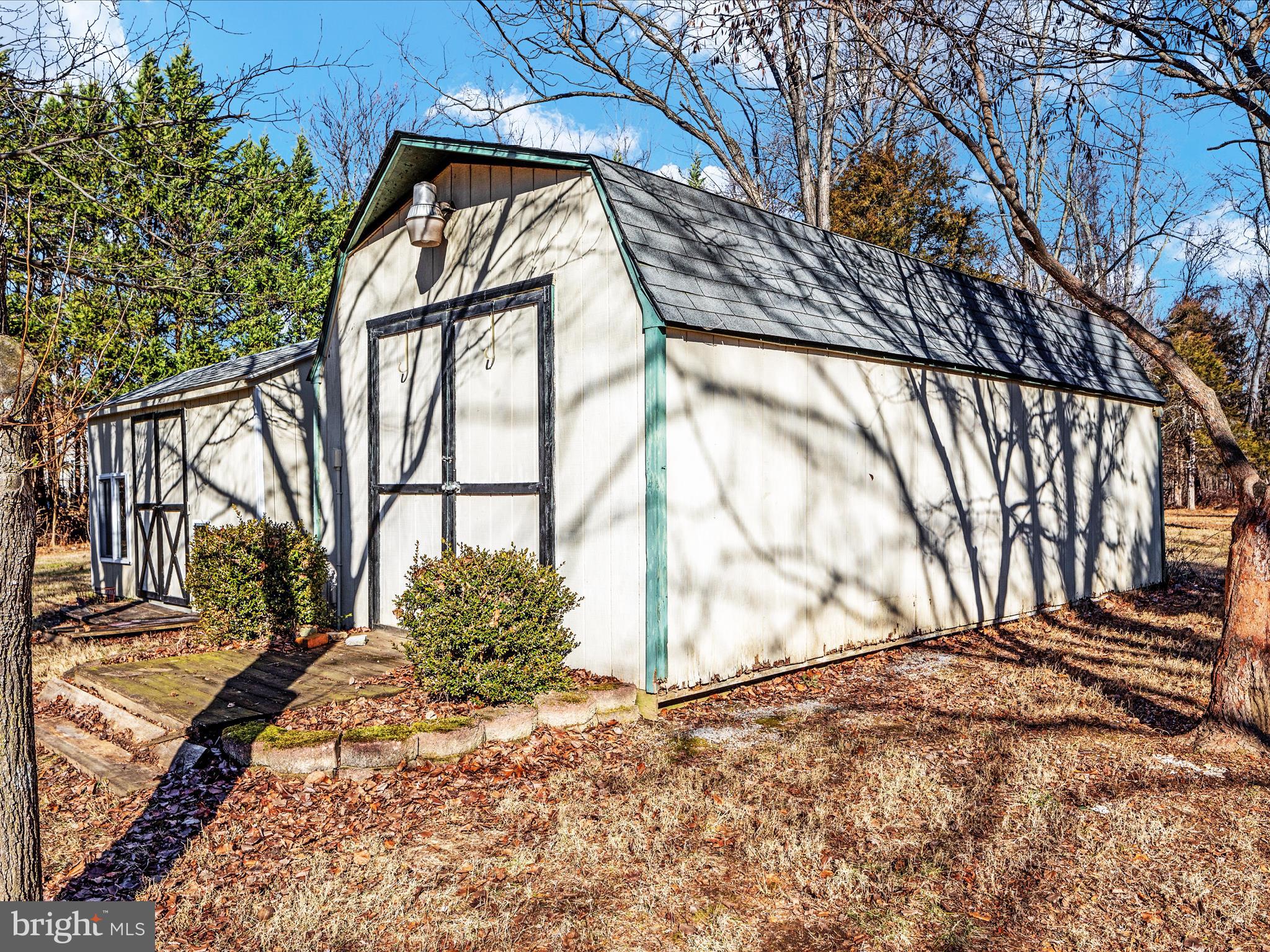 APPLE TREE FARMS - Residential