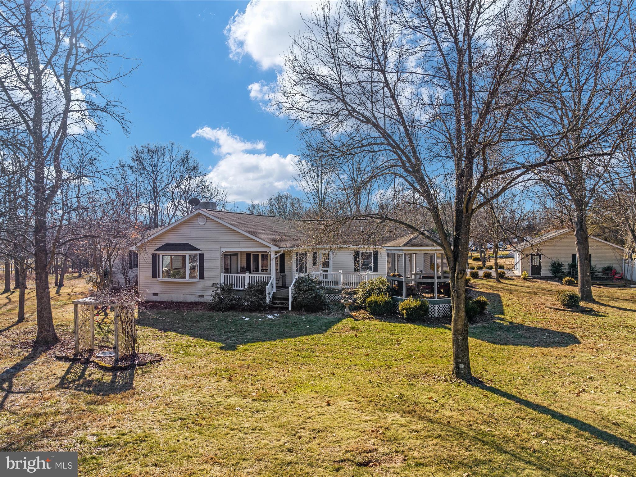 APPLE TREE FARMS - Residential