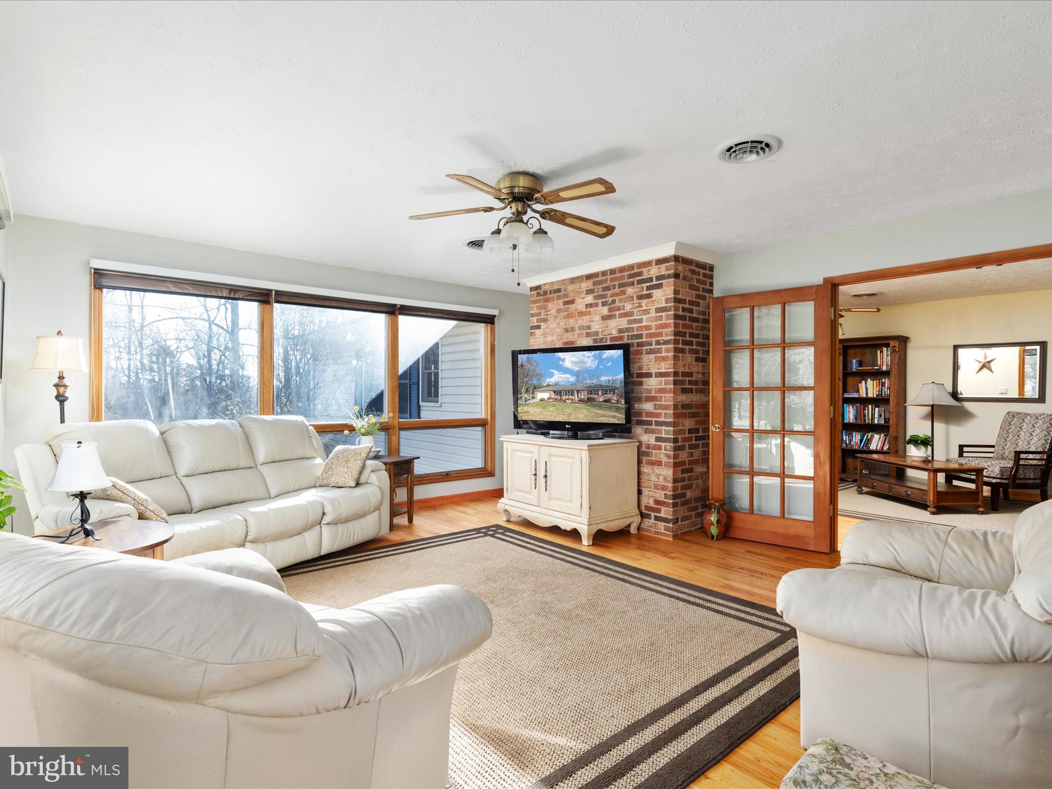 APPLE TREE FARMS - Residential