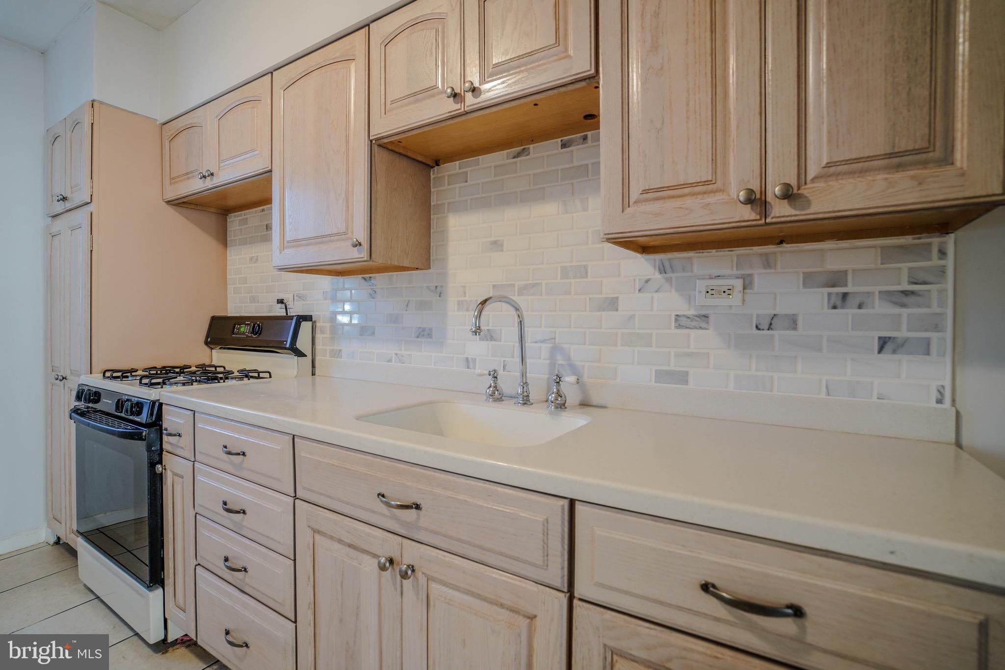 FRANKFORD - Residential