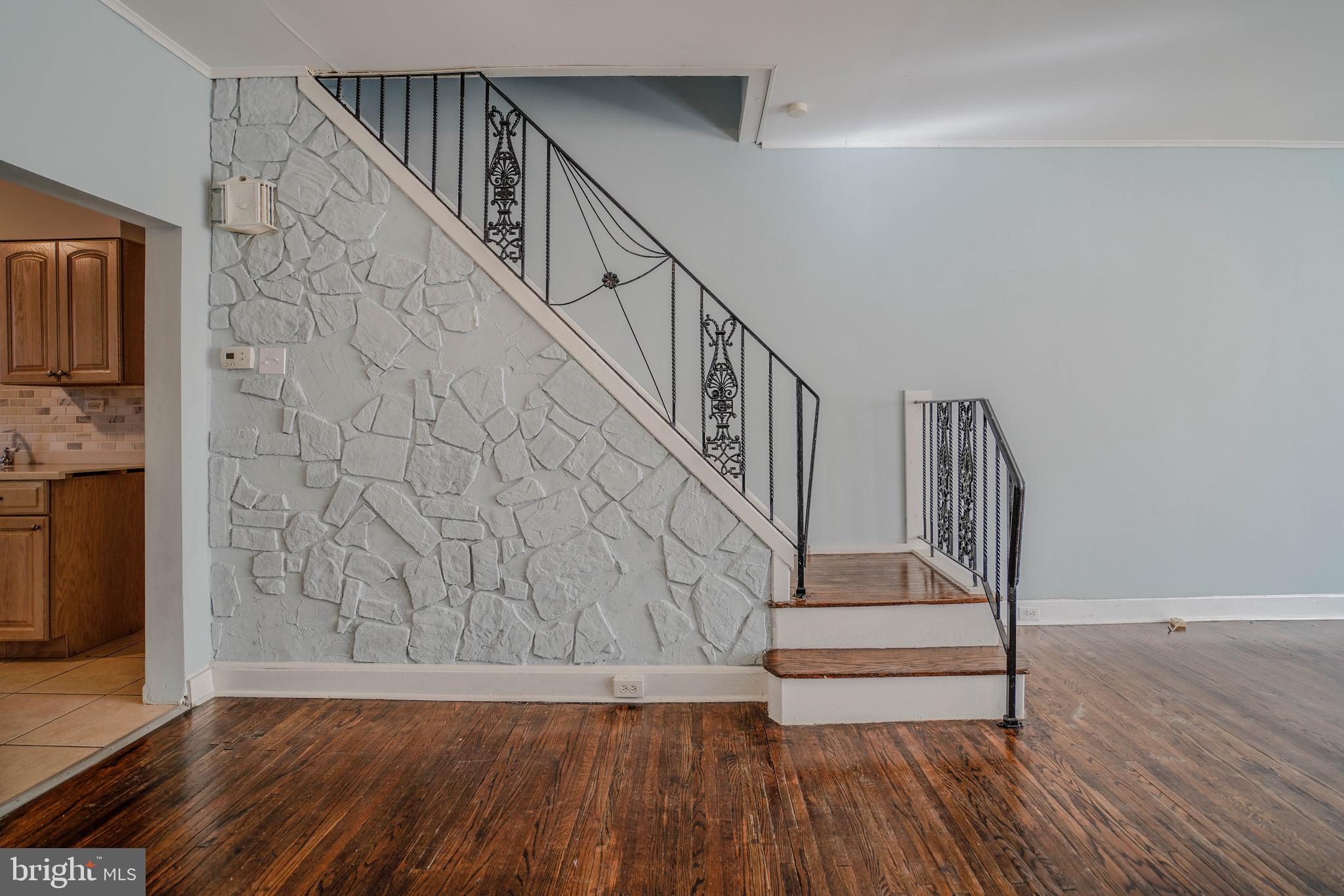 FRANKFORD - Residential