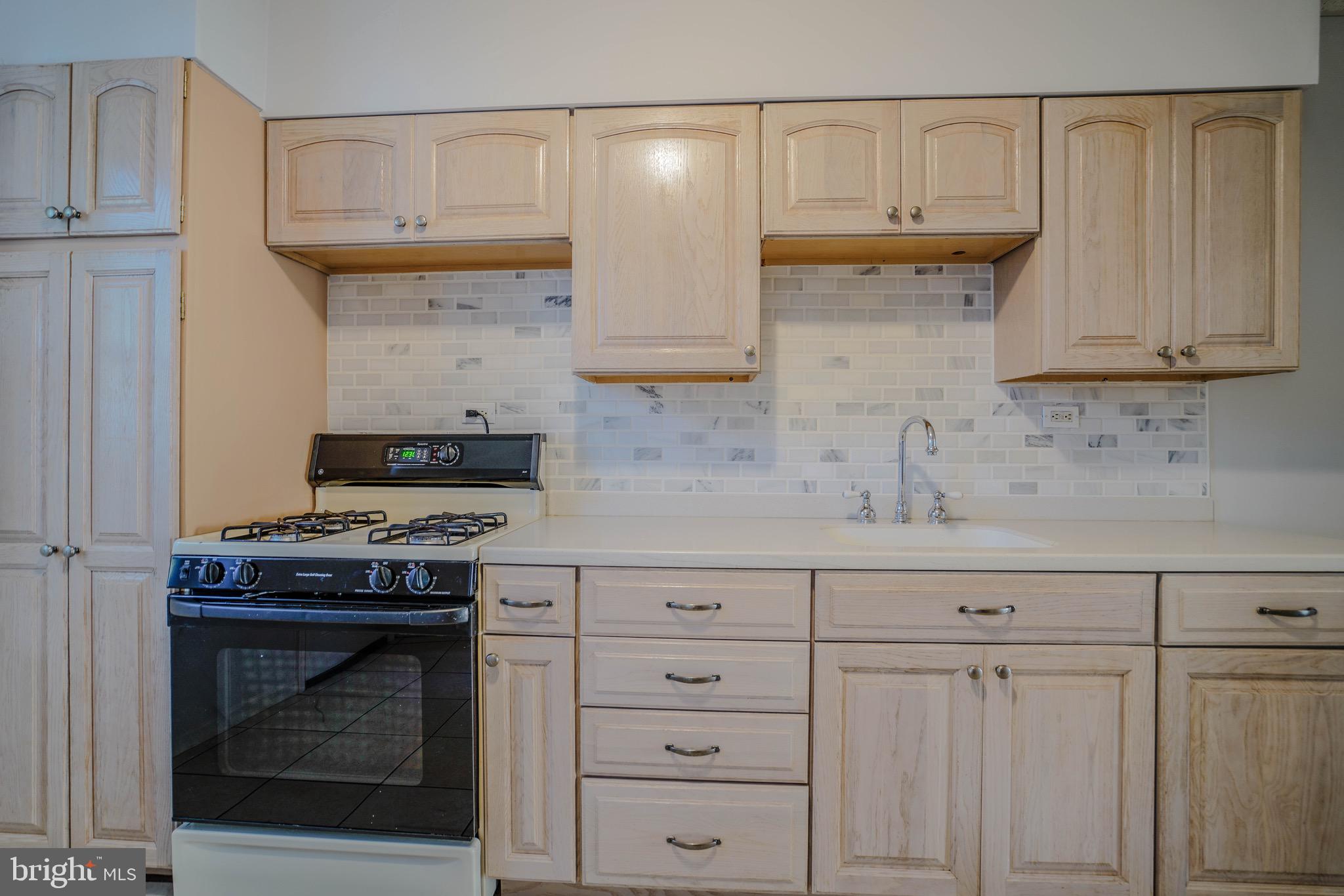 FRANKFORD - Residential