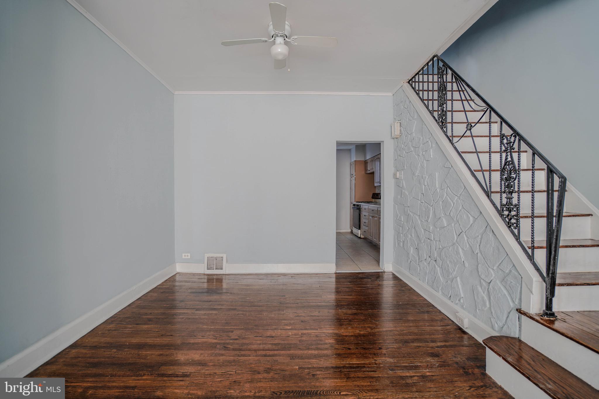 FRANKFORD - Residential