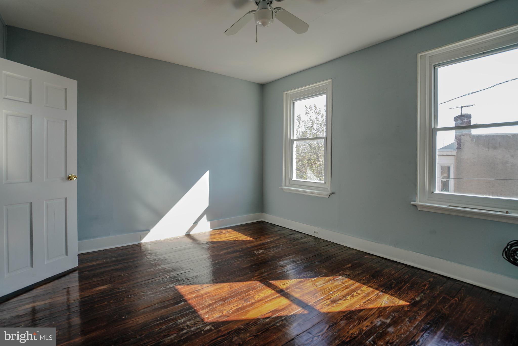FRANKFORD - Residential