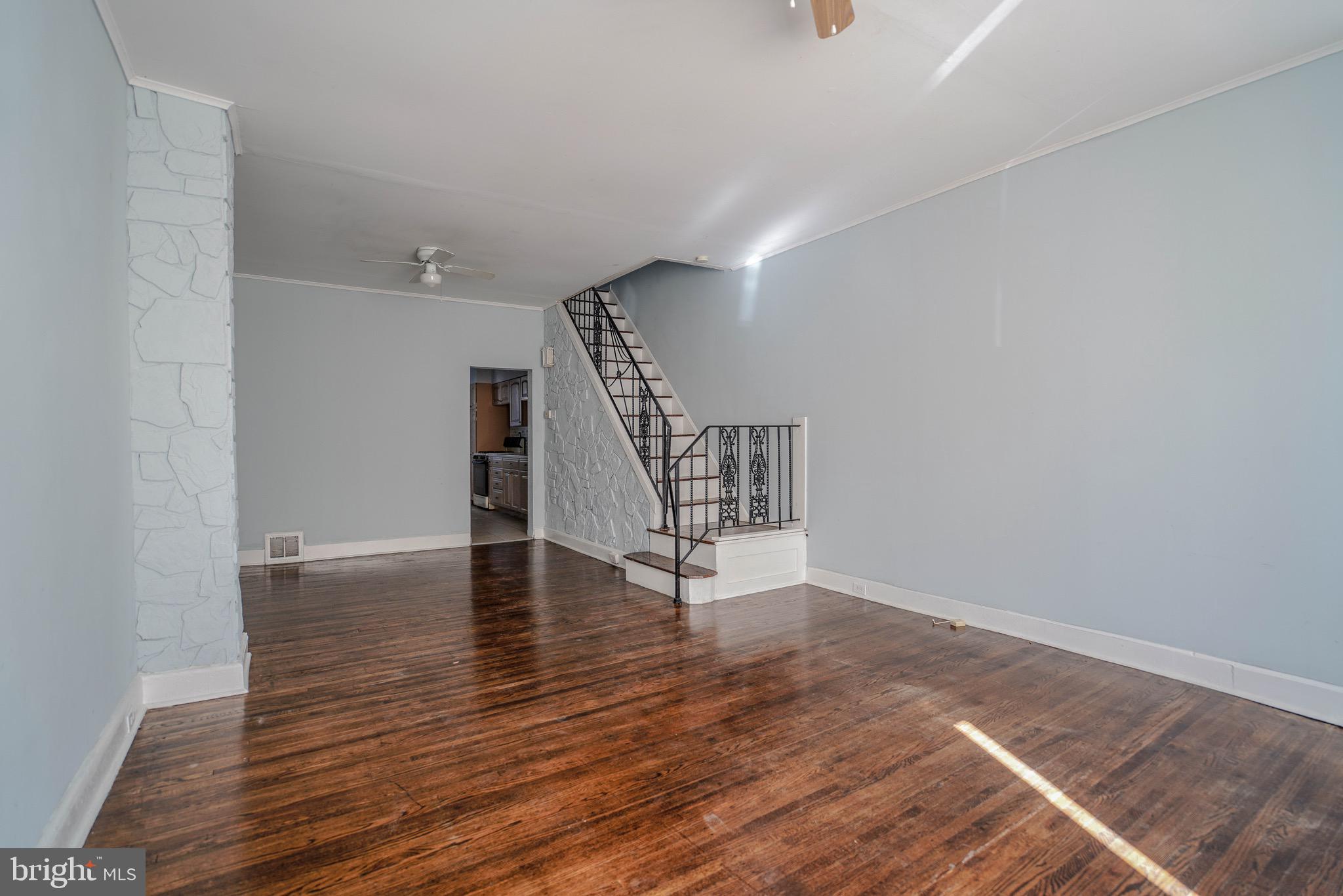 FRANKFORD - Residential