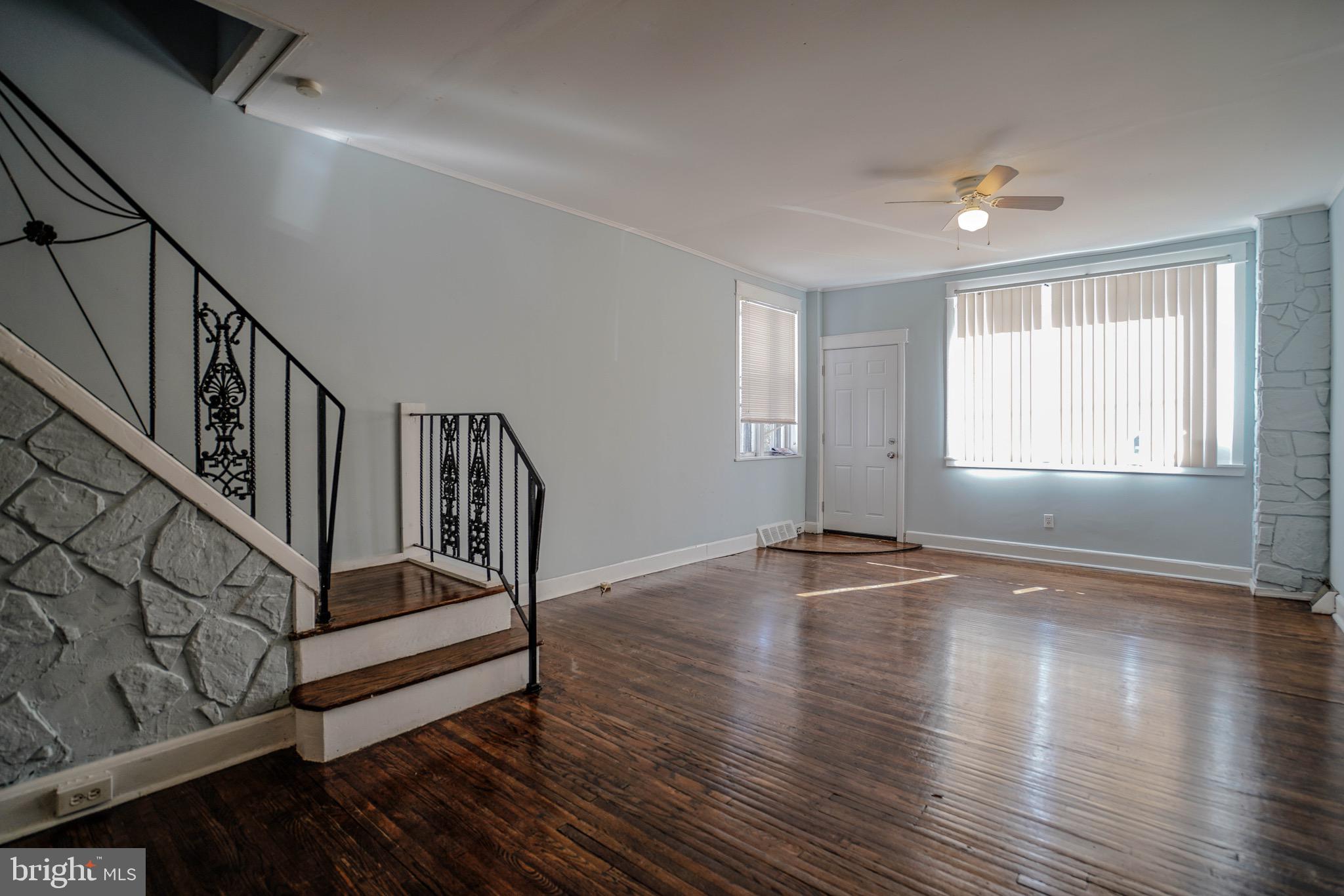 FRANKFORD - Residential
