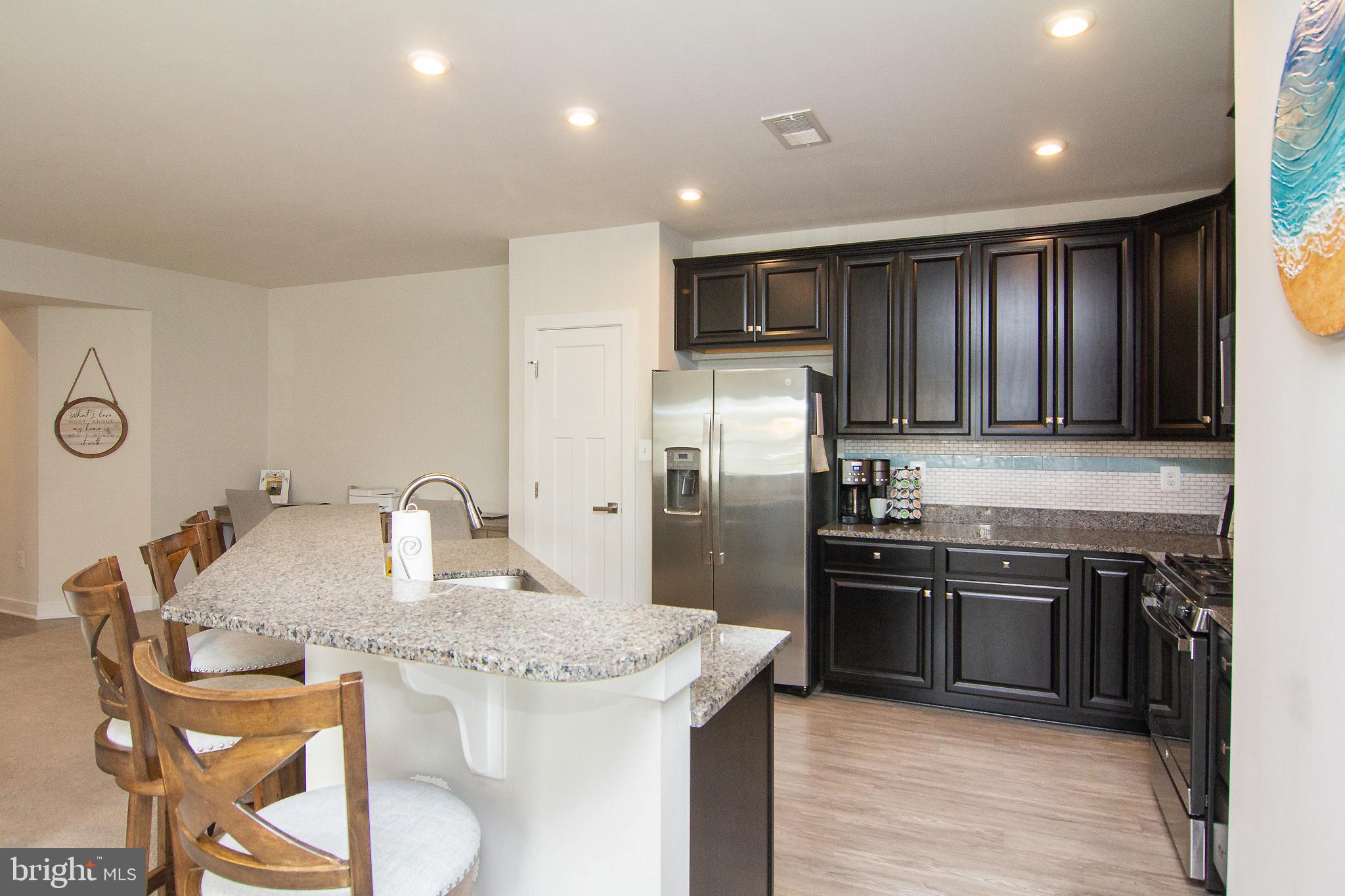 LAKE LINGANORE TOWN CENTER - Residential