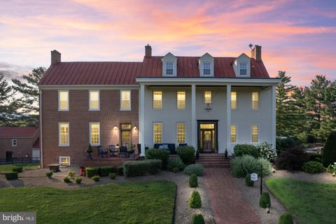 15164 BERLIN TURNPIKE PURCELLVILLE VA 20132