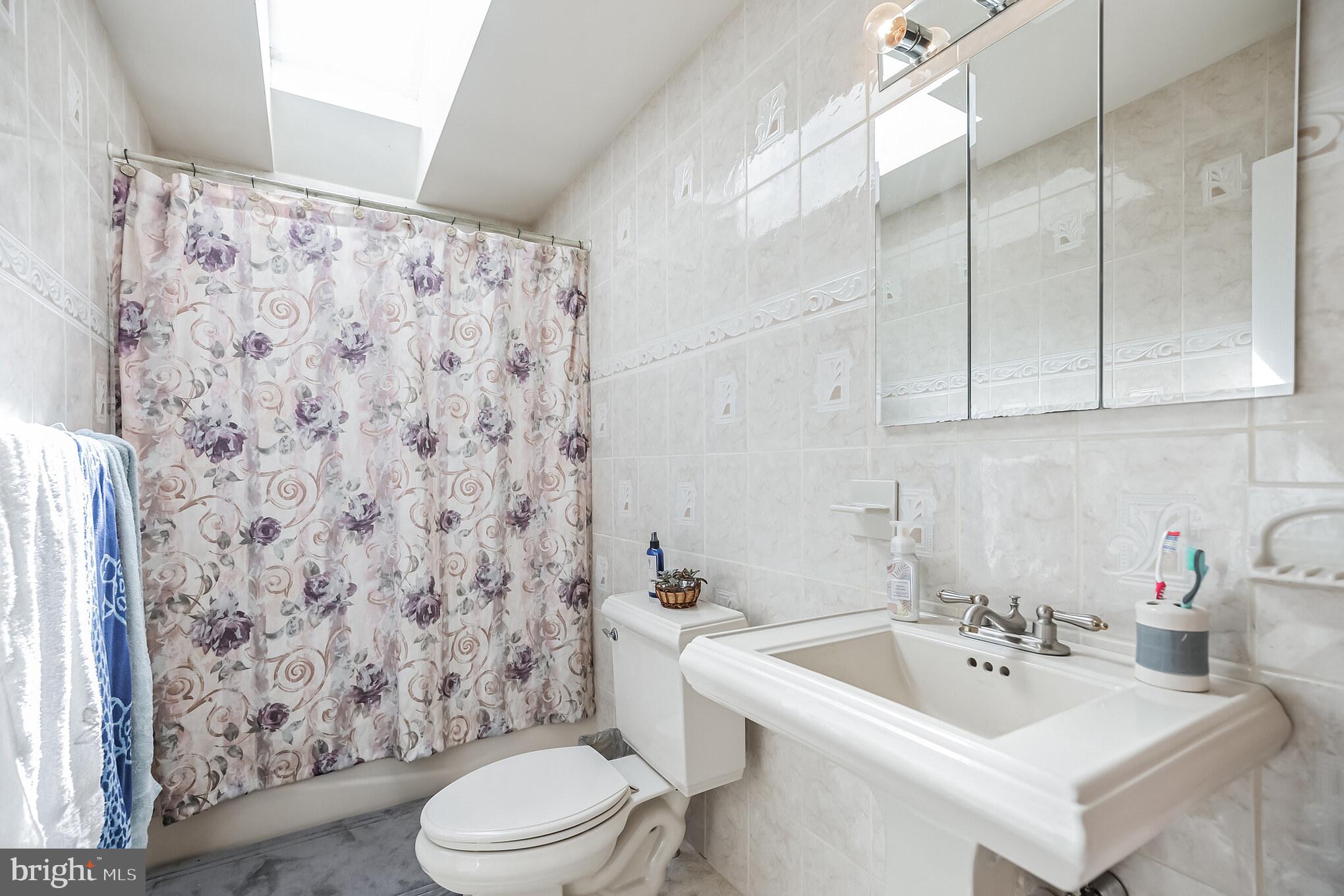 HUNTERS RUN - Residential