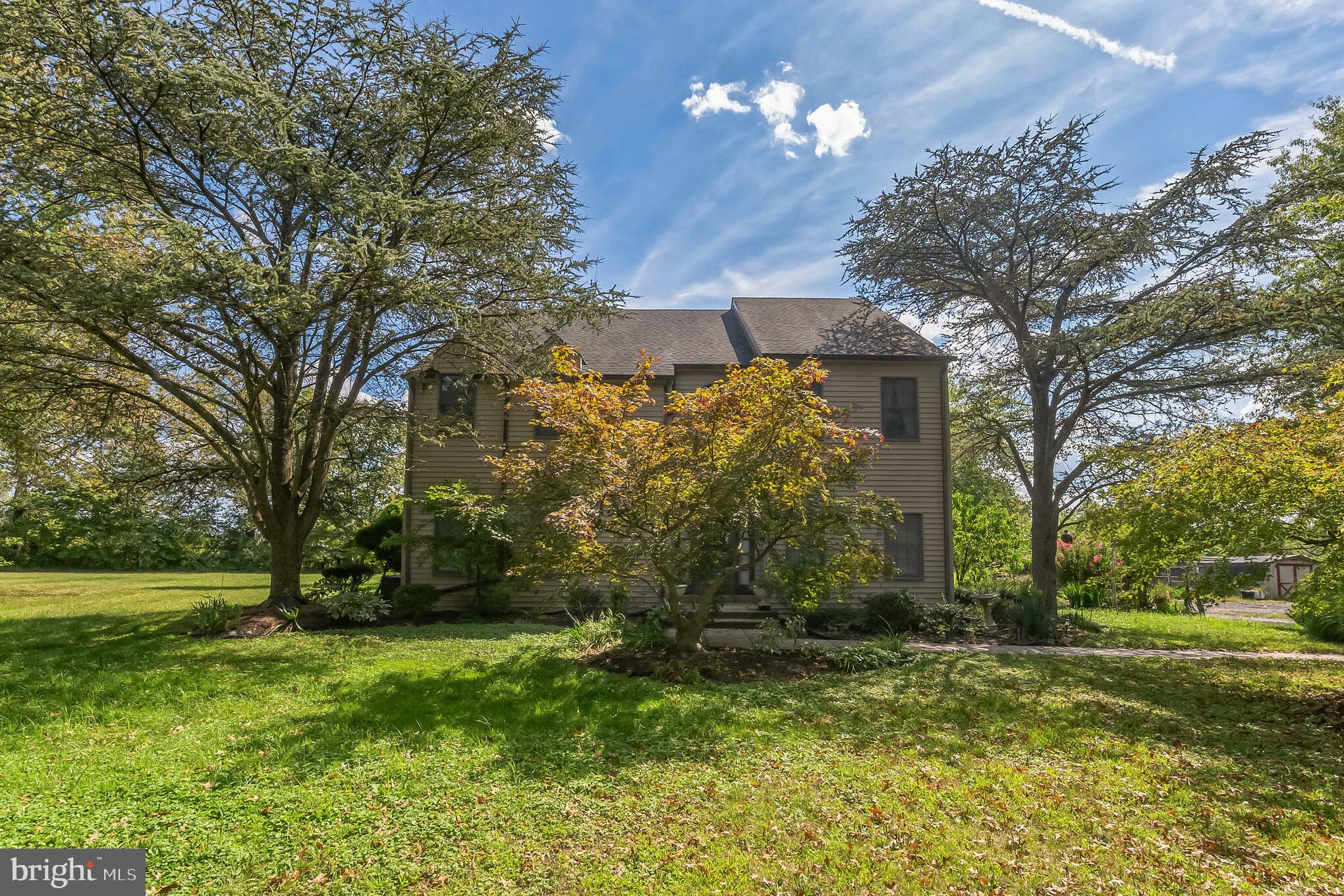 HUNTERS RUN - Residential