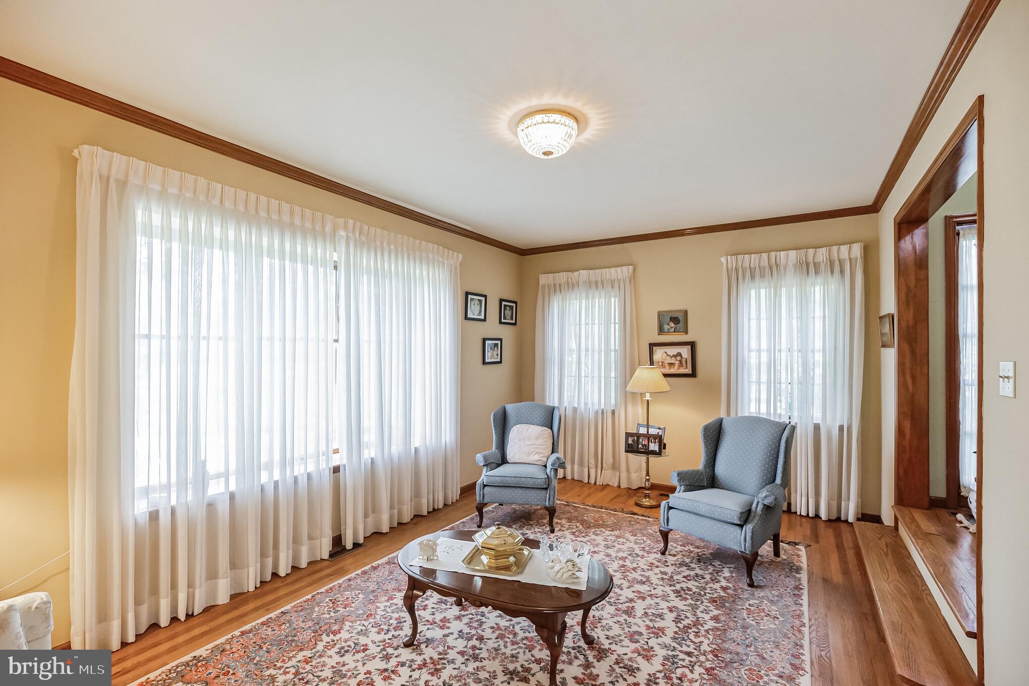 HUNTERS RUN - Residential