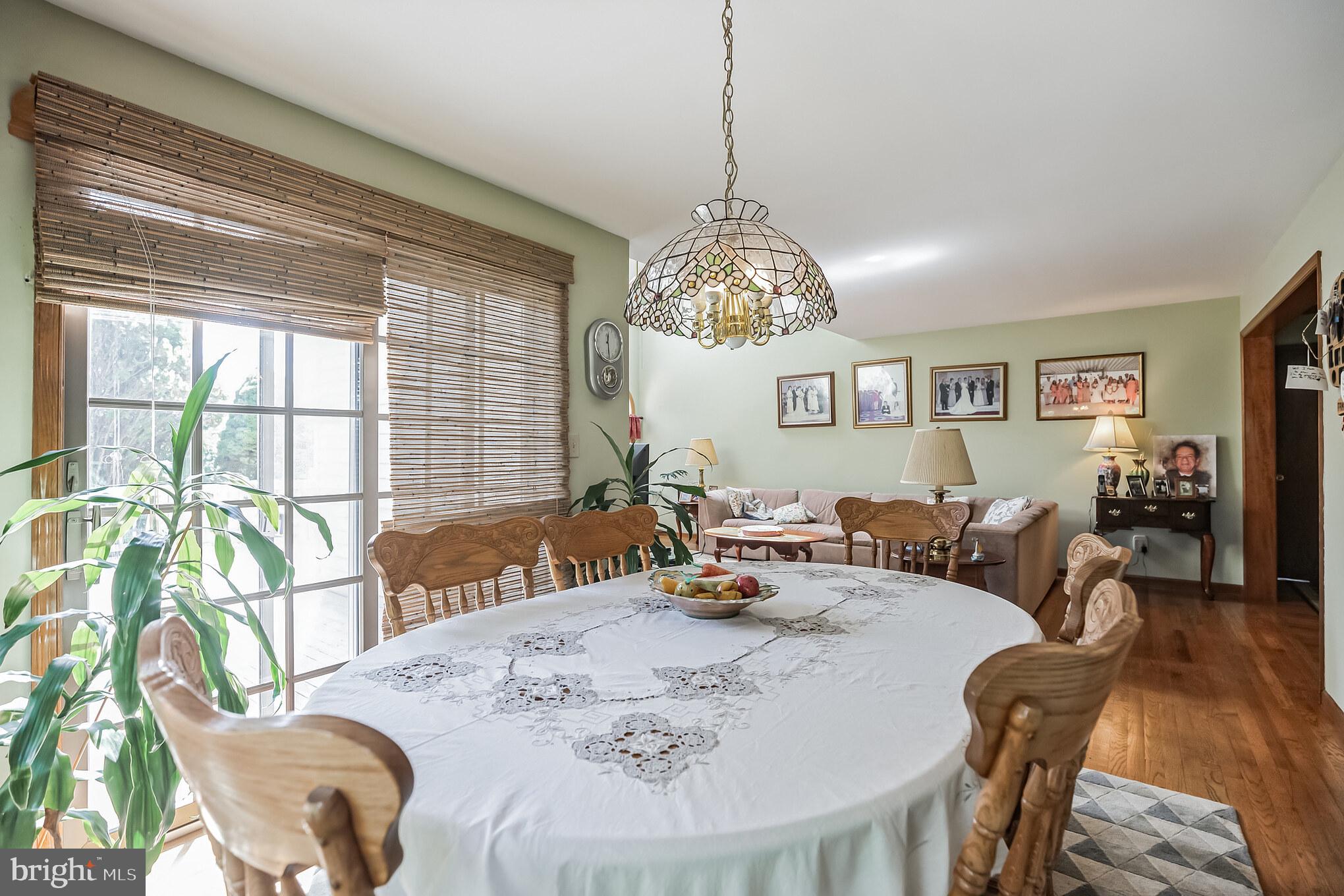 HUNTERS RUN - Residential