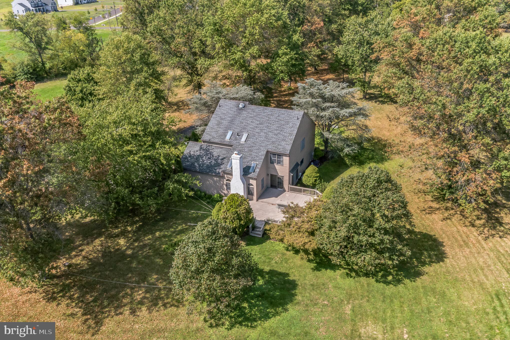 HUNTERS RUN - Residential