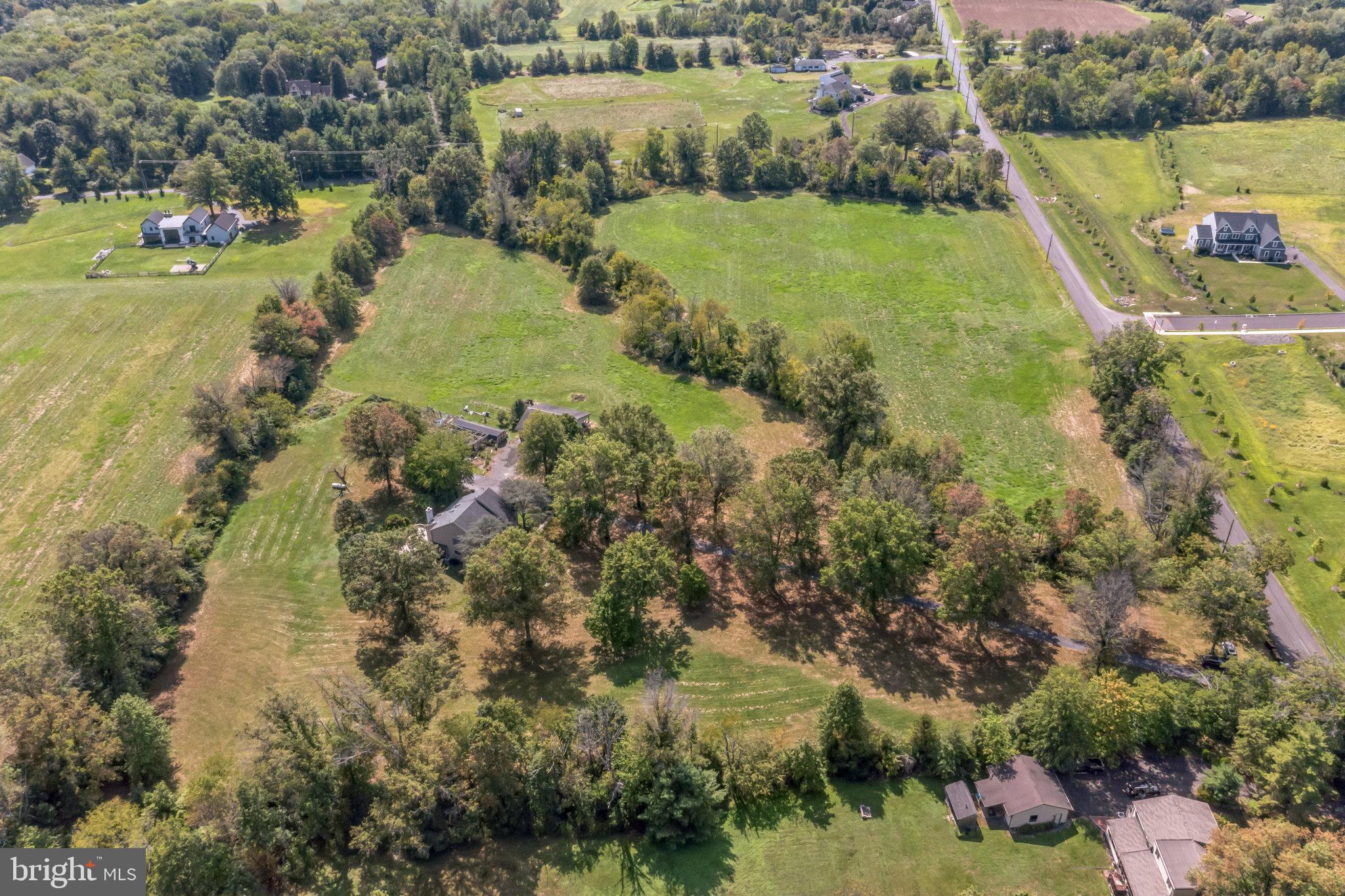 HUNTERS RUN - Residential