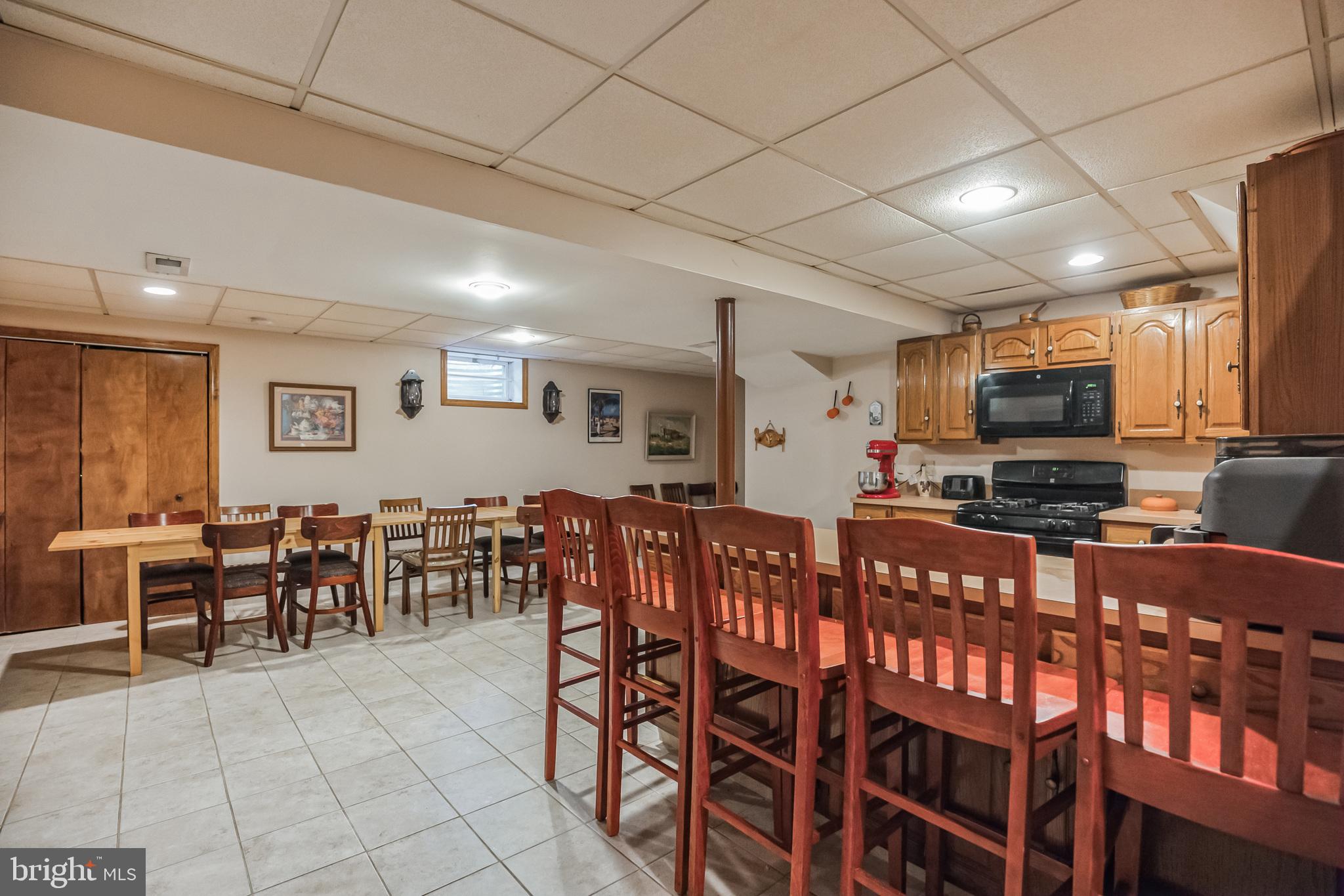 HUNTERS RUN - Residential