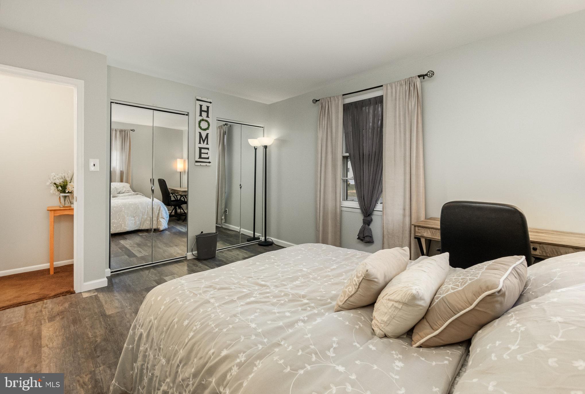 THOMAS ESTATES - Residential