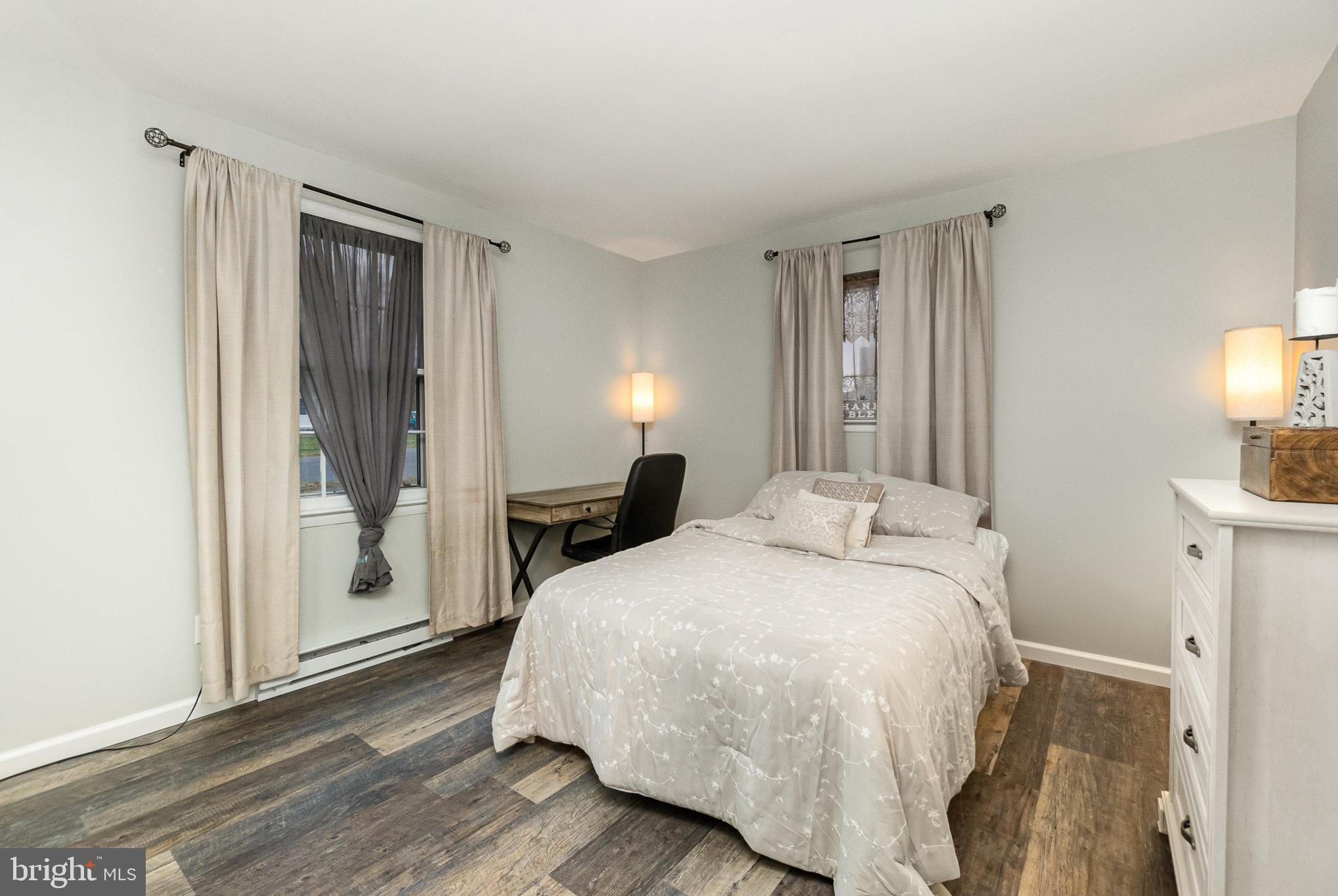 THOMAS ESTATES - Residential