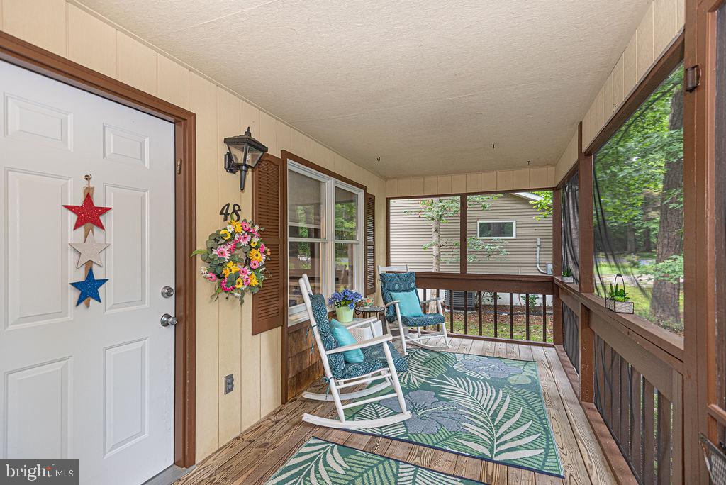 48 MOONRAKER ROAD
