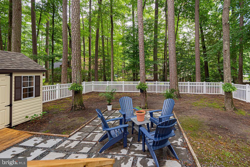 48 MOONRAKER ROAD