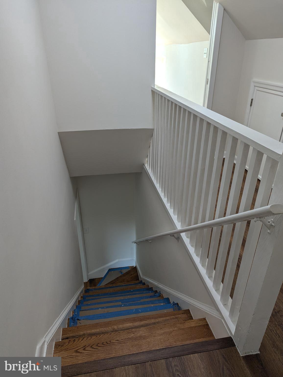 WHEATON HILLS - Residential Lease