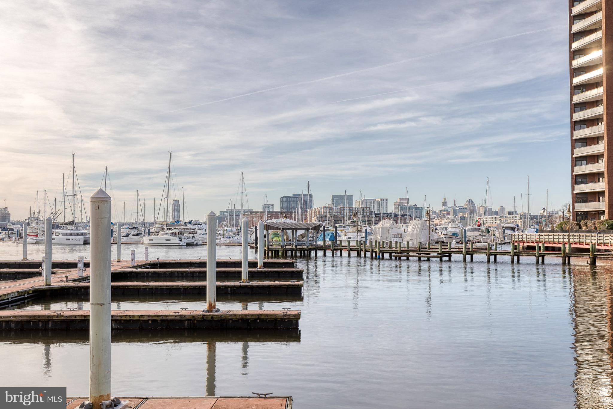 THE MOORINGS AT LIGHTHOUSE POINT - Residential
