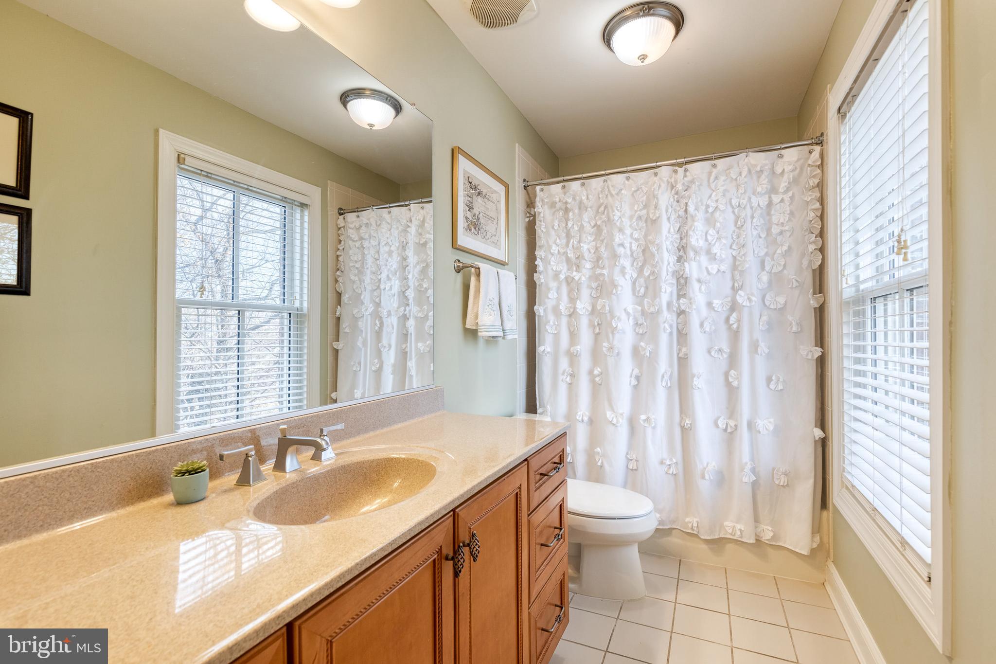 THE MOORINGS AT LIGHTHOUSE POINT - Residential