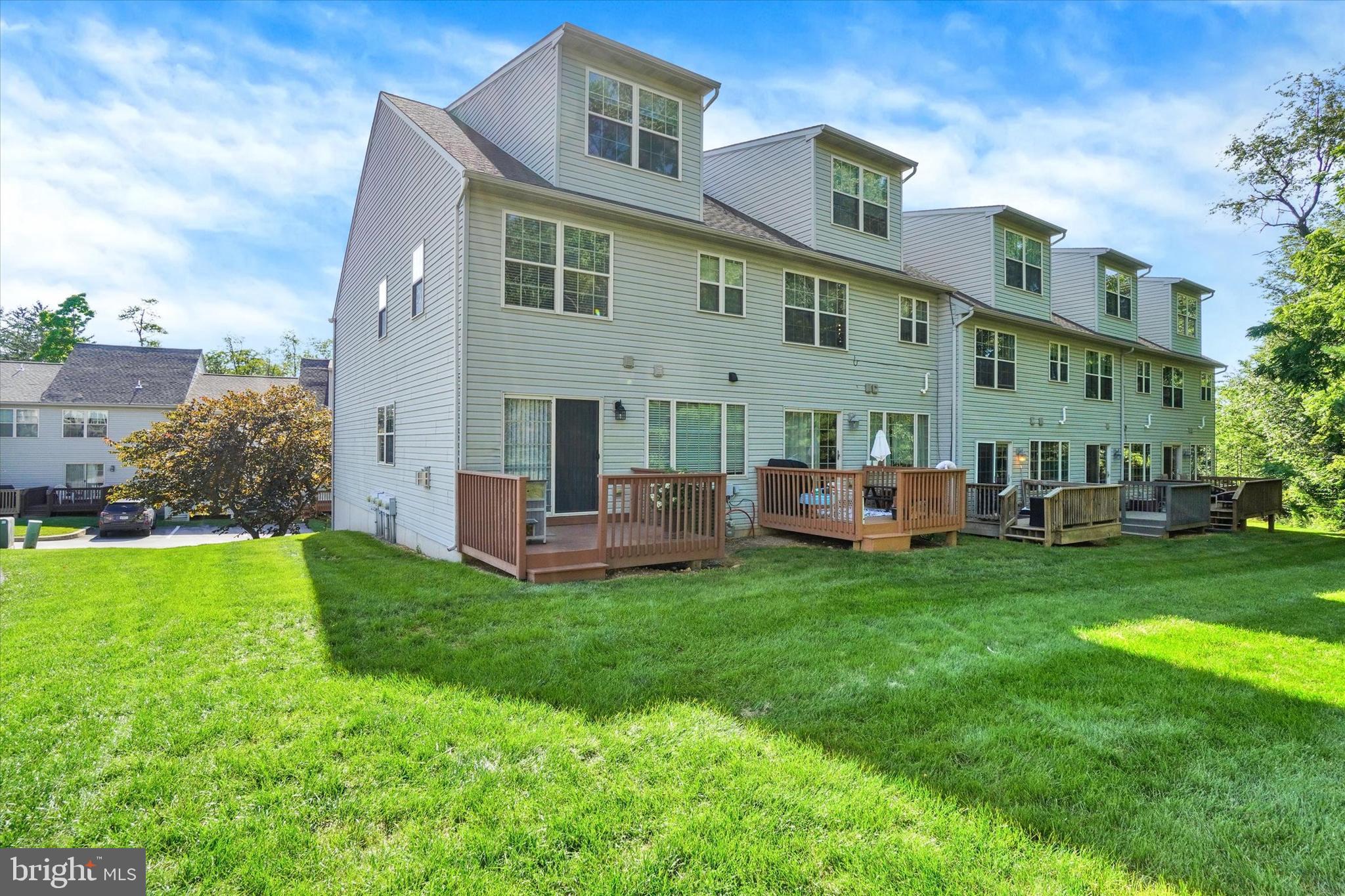500 BRIDLE PATH LANE