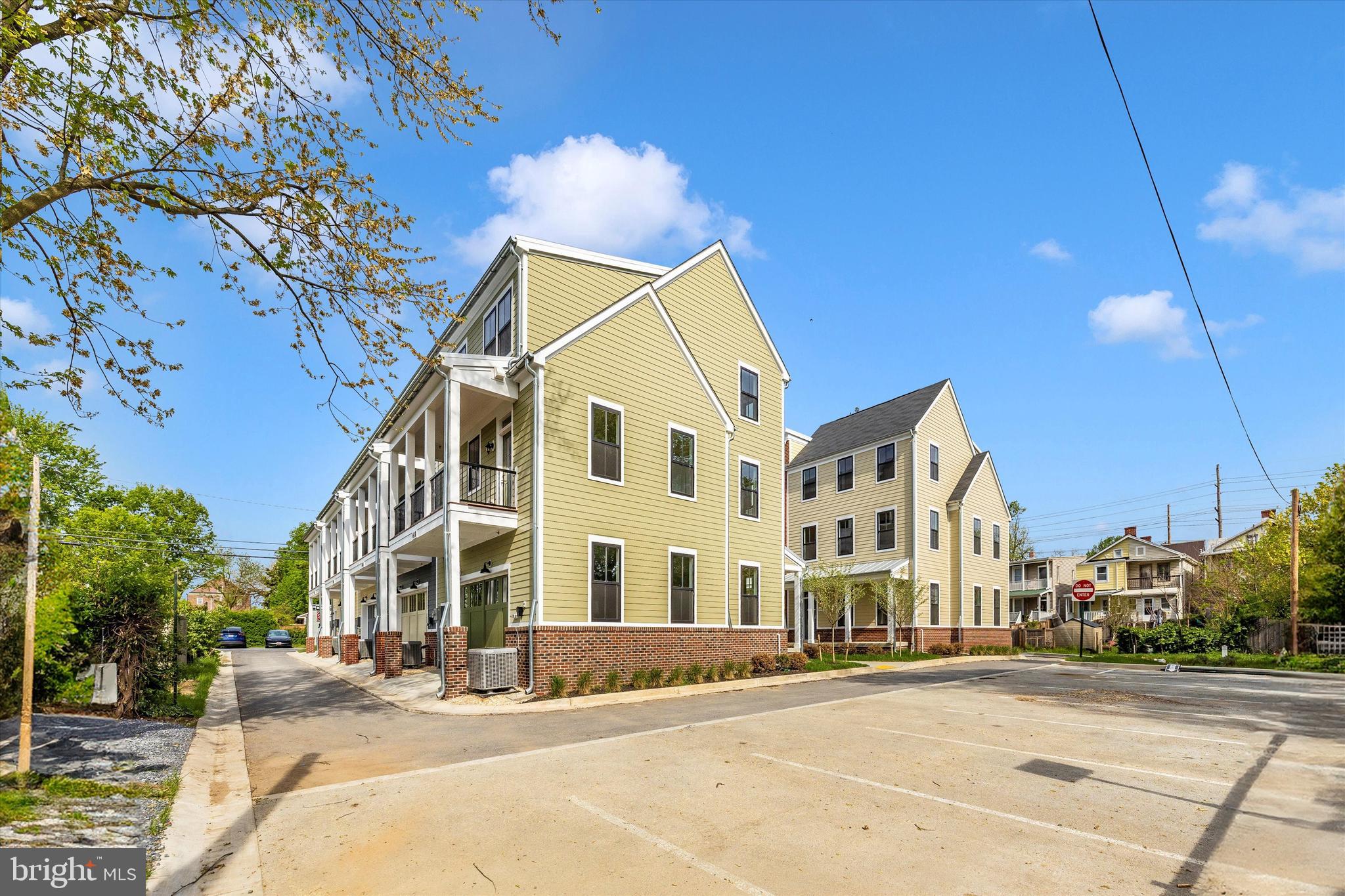 DOWNTOWN FREDERICK - Residential