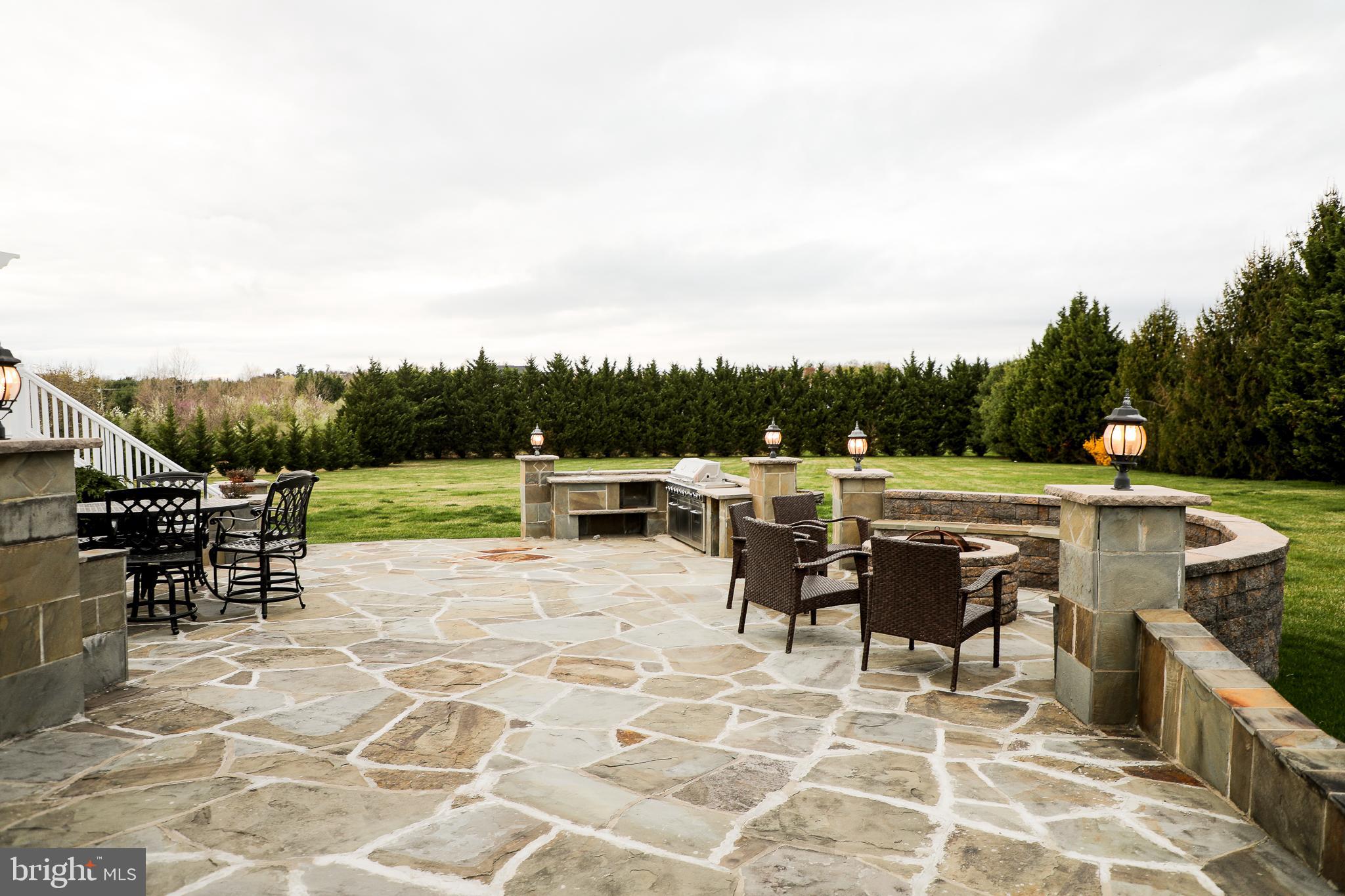 GOLF ESTATES - Residential