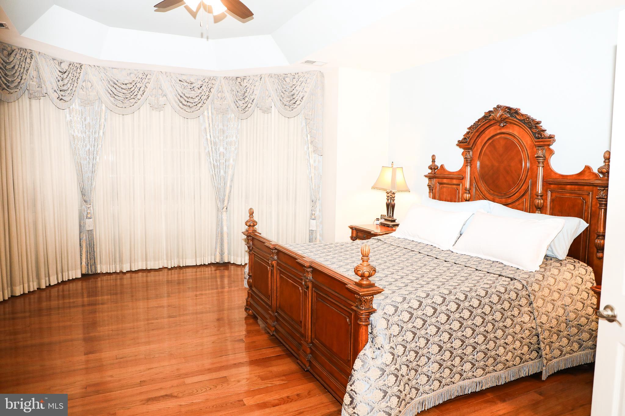 GOLF ESTATES - Residential