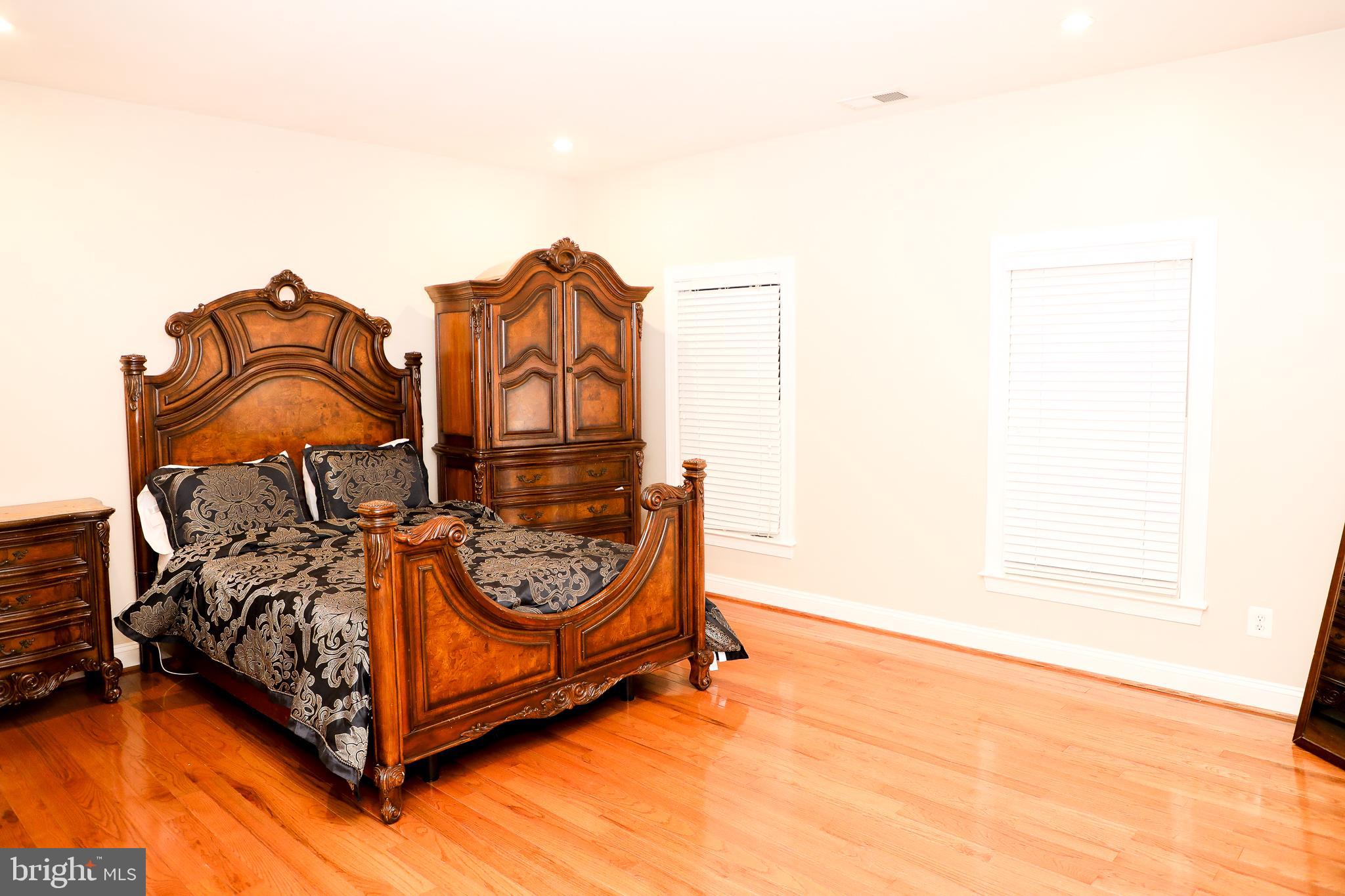 GOLF ESTATES - Residential