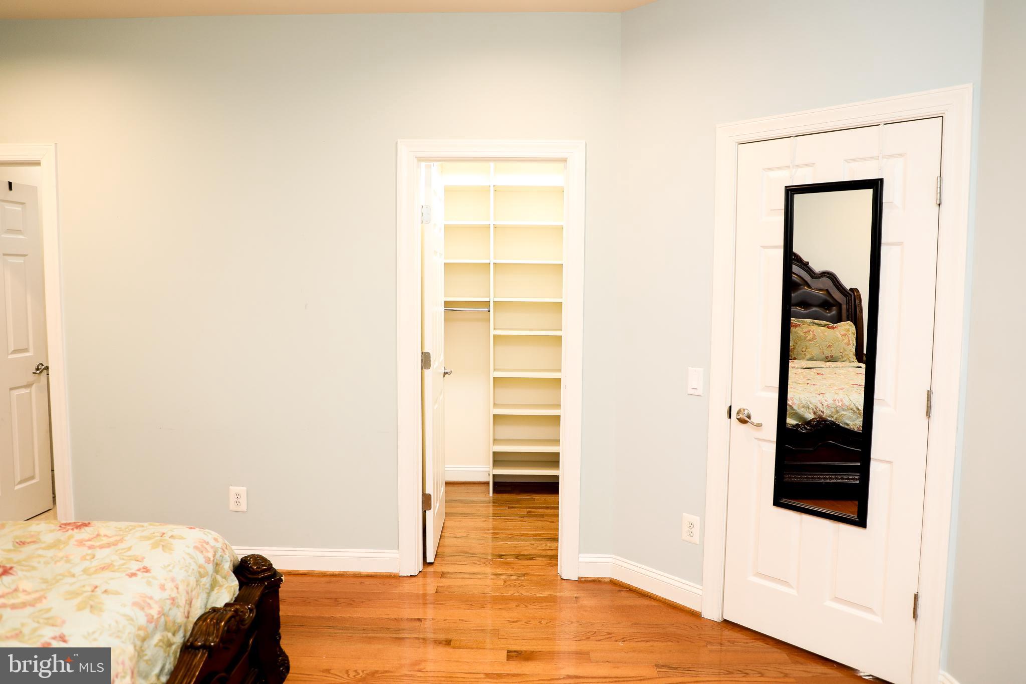 GOLF ESTATES - Residential